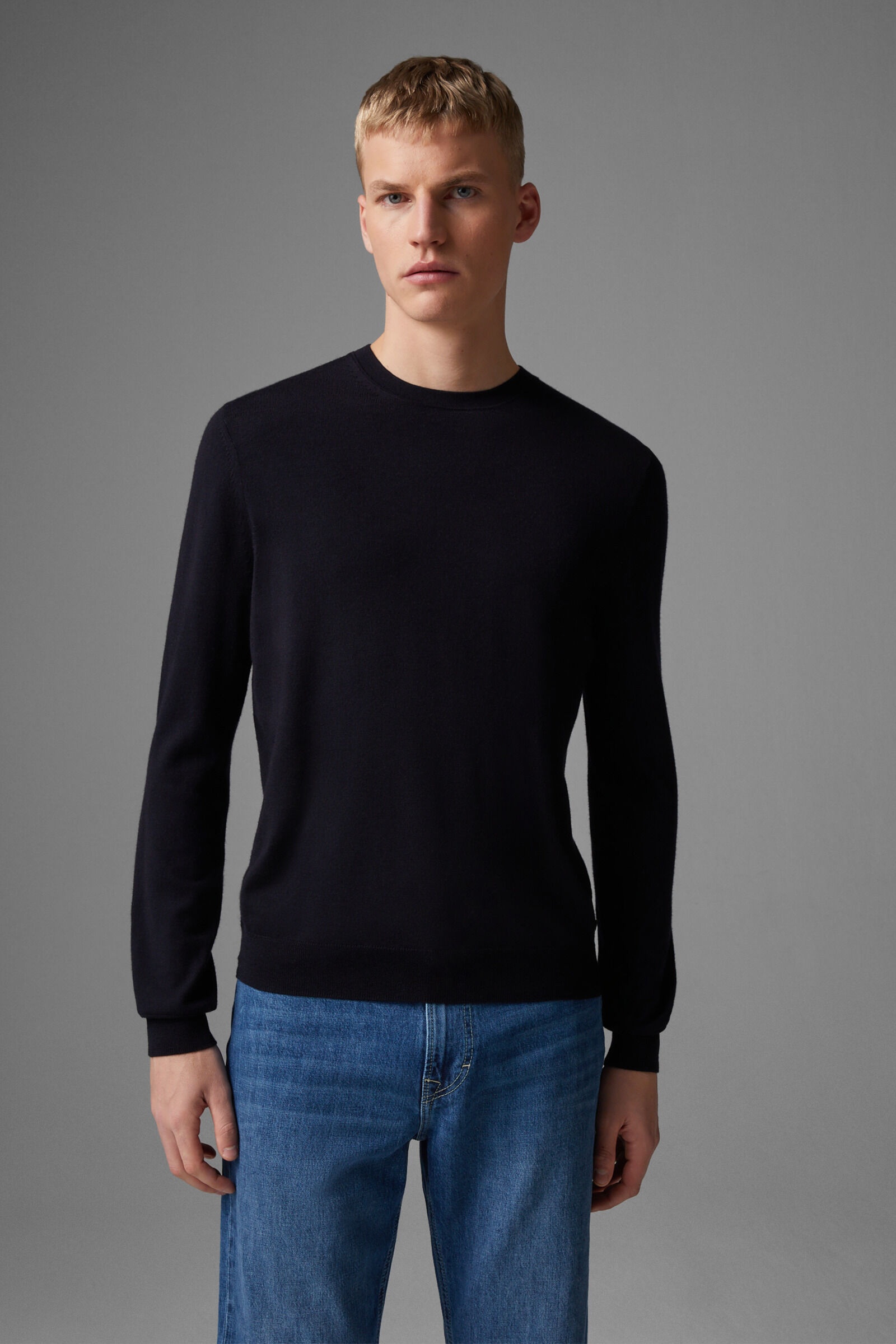 Ole sweater in Navy blue - 2