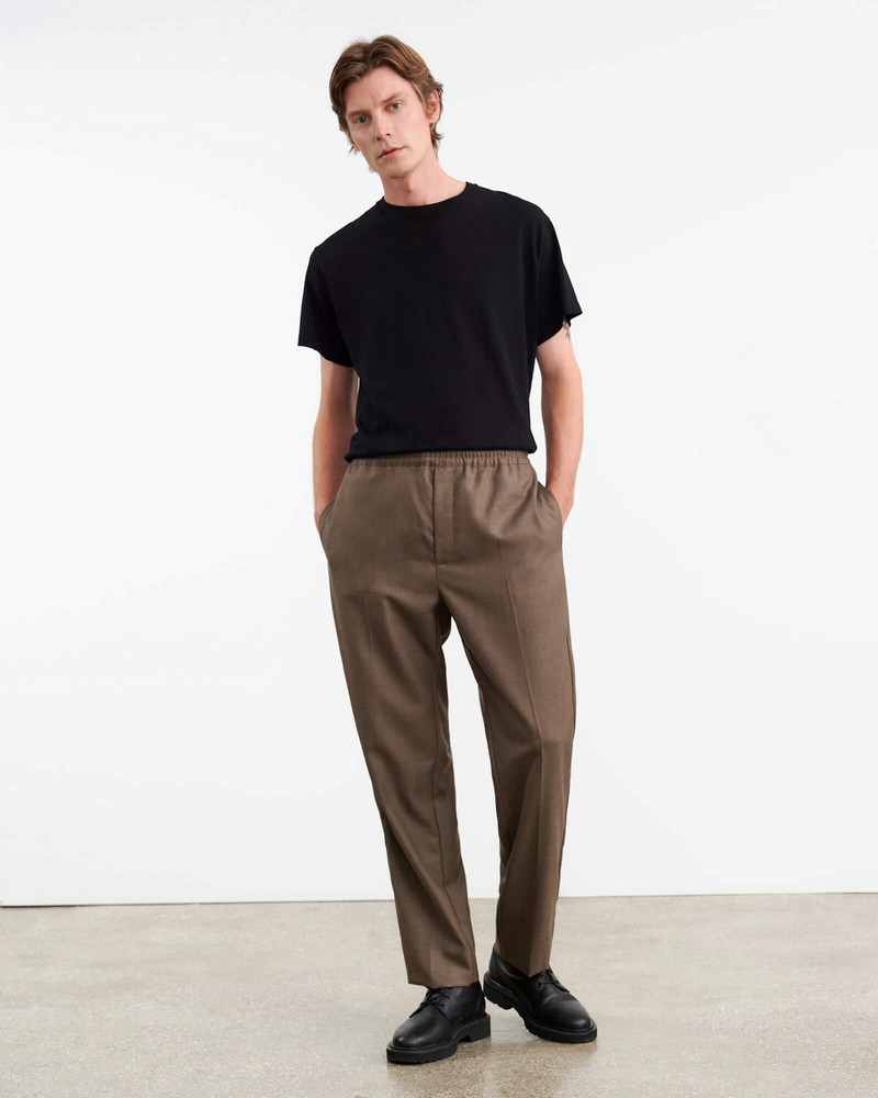 NILI LOTAN LAWRENCE PANT outlook
