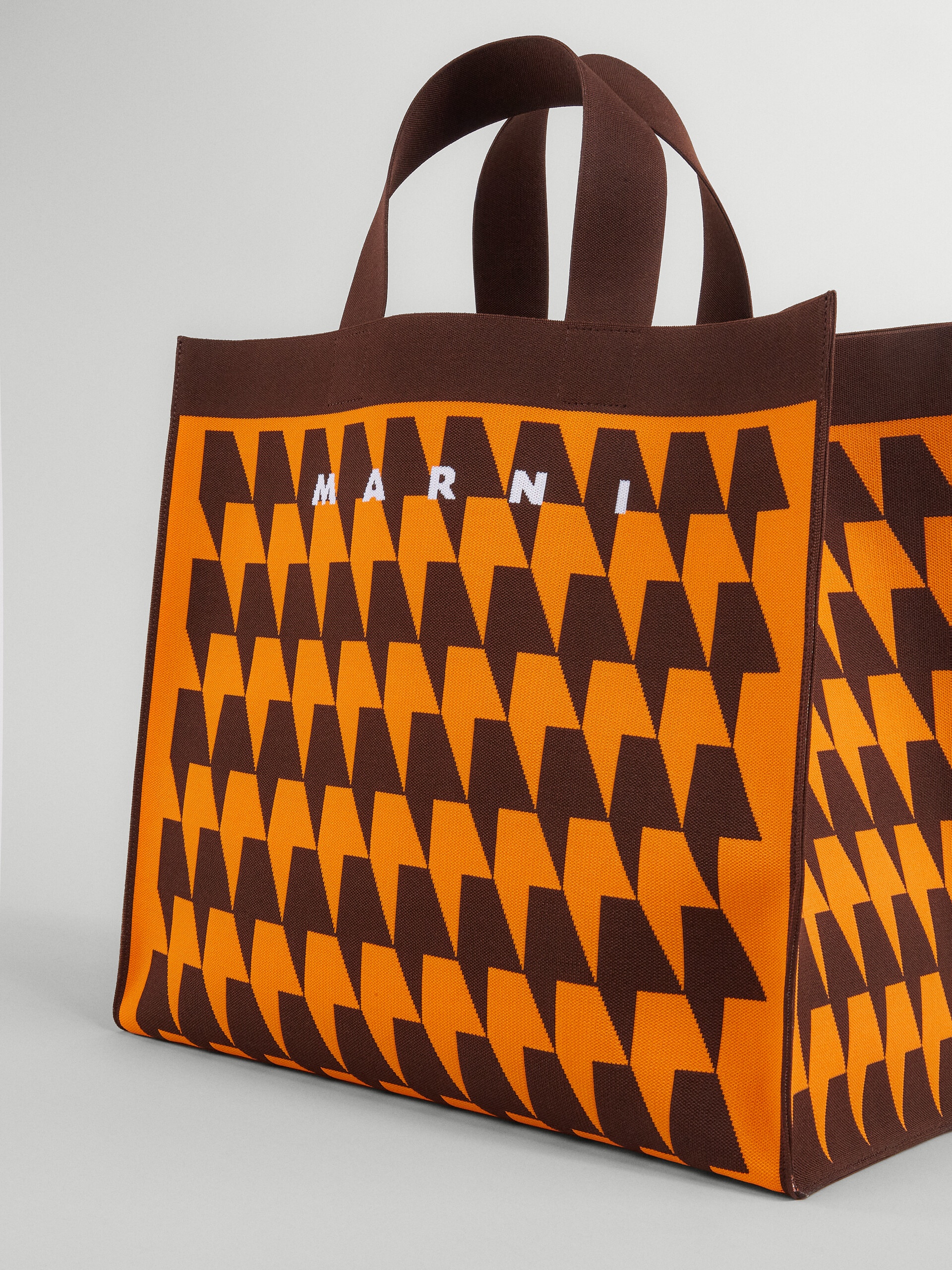 HOUNDSTOOTH JACQUARD SHOPPING BAG - 3