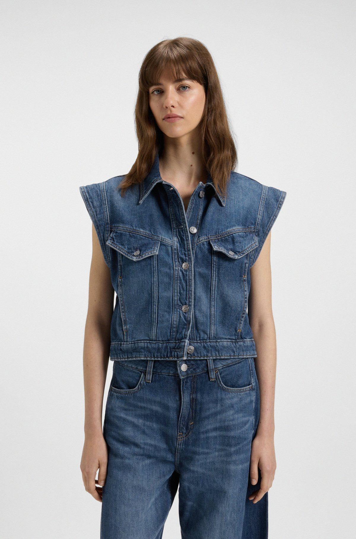BOXY SLEEVELESS JACKET IN INDIGO DENIM - 2