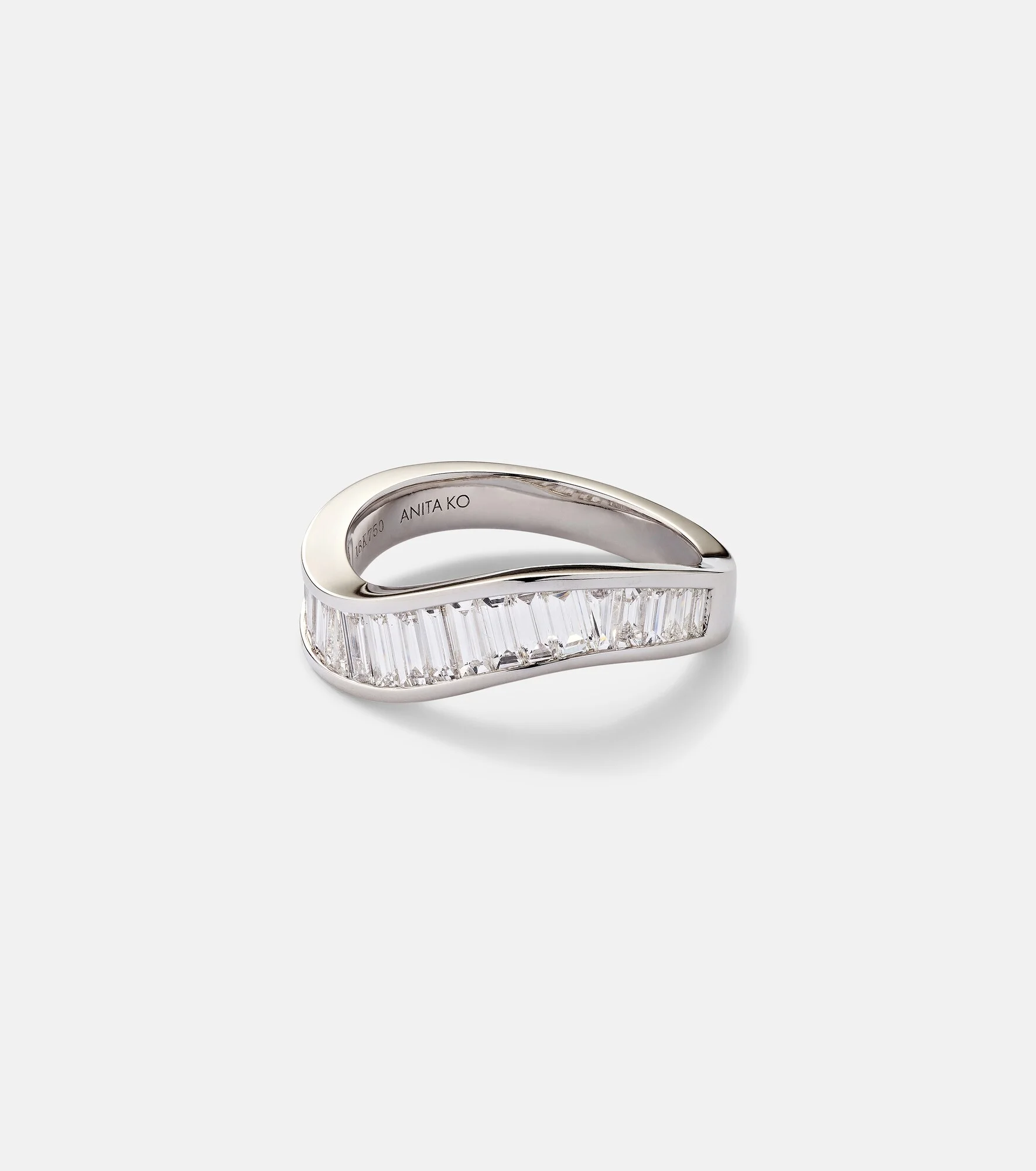 Wave 18kt white gold ring with diamonds - 1