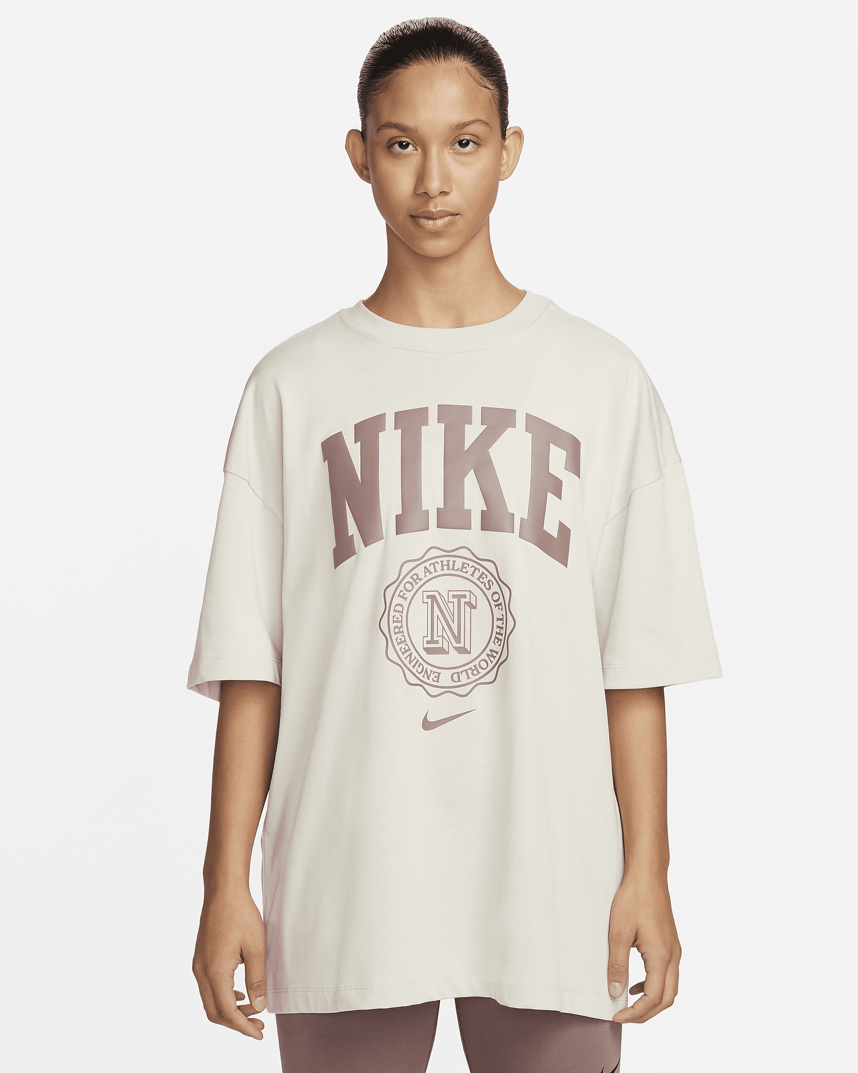 Nike Sportswear Essentials Women's T-Shirt - 1