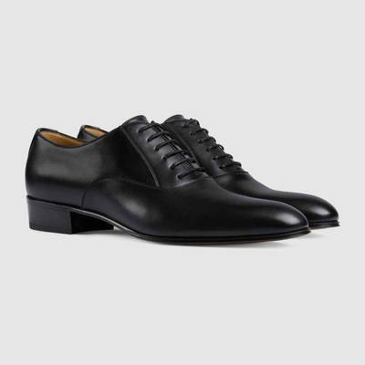 GUCCI Men's lace-up shoe with Double G outlook