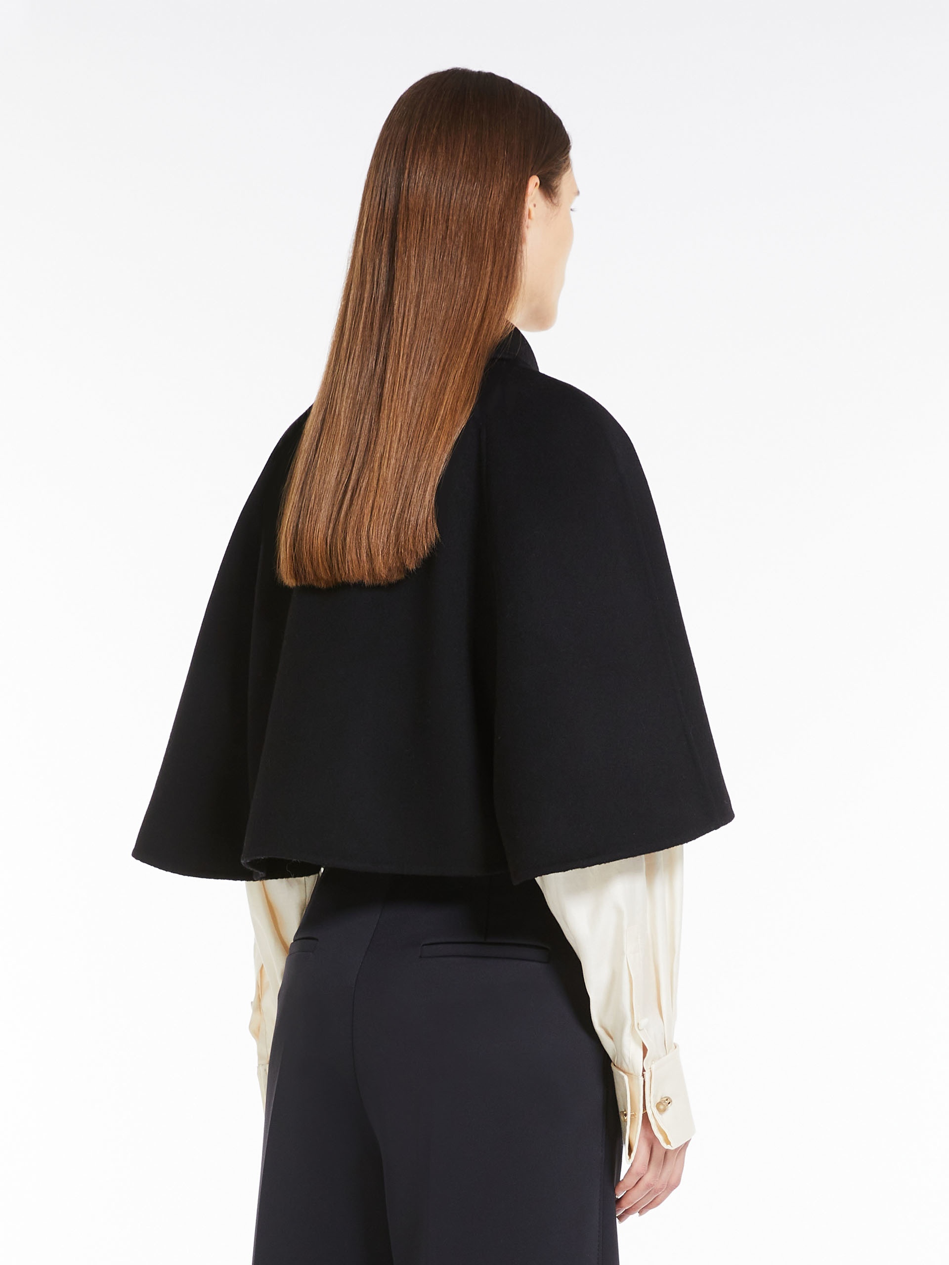 Short wool and cashmere cape - 4