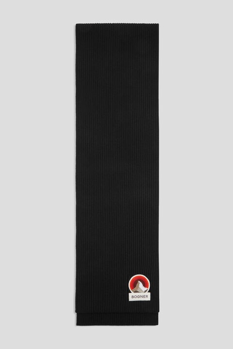 Bailee Knitted scarf in Black - 3