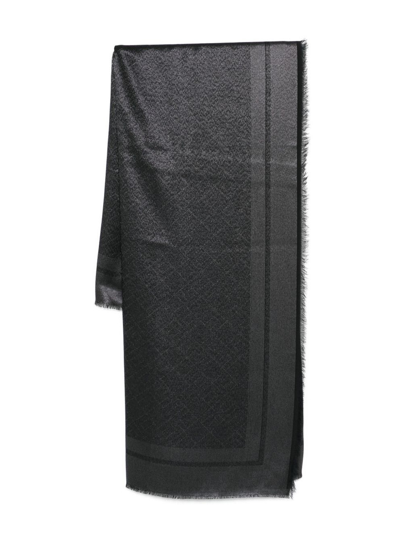 frayed-edge scarf 1