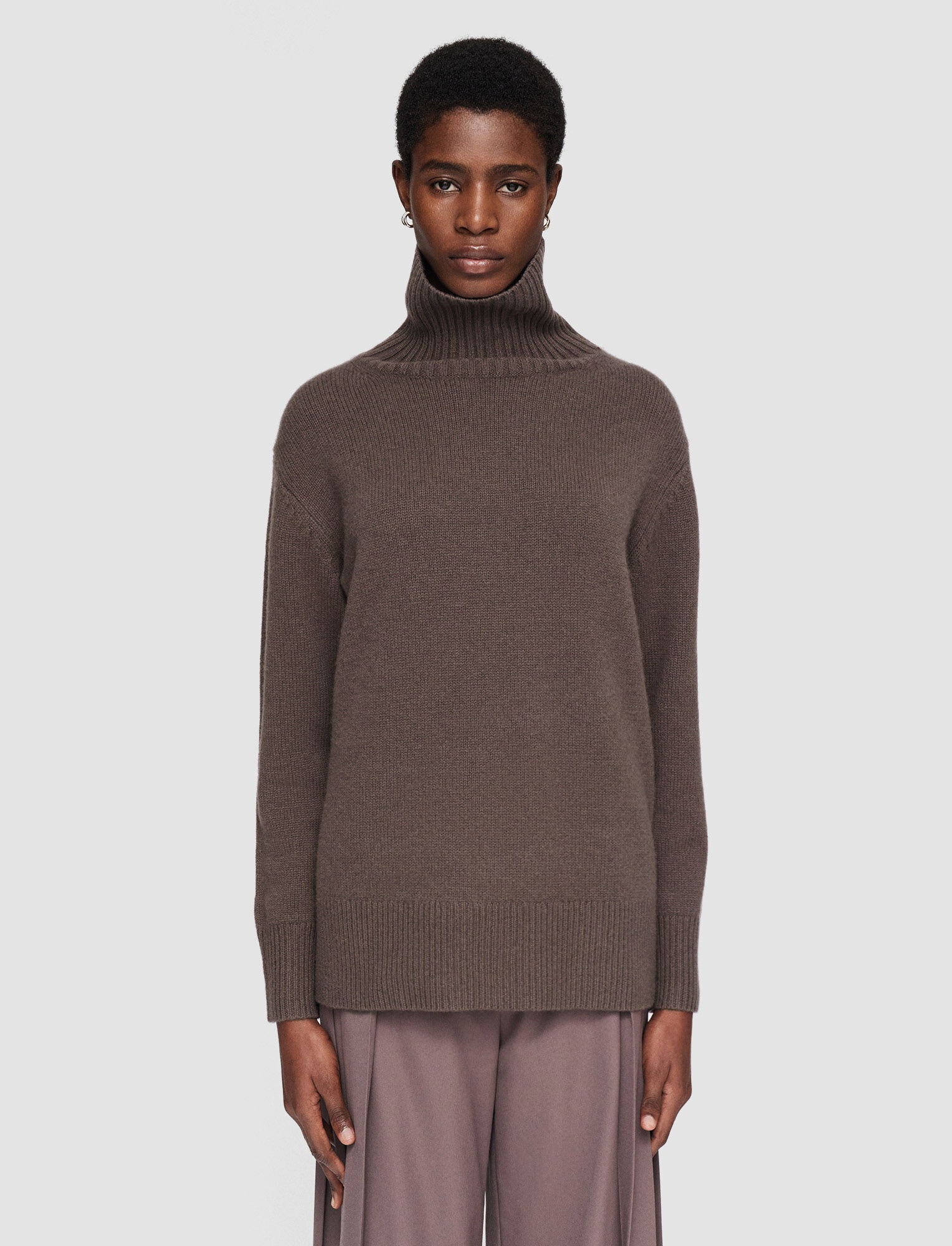 Luxe Cashmere High Neck Jumper - 3