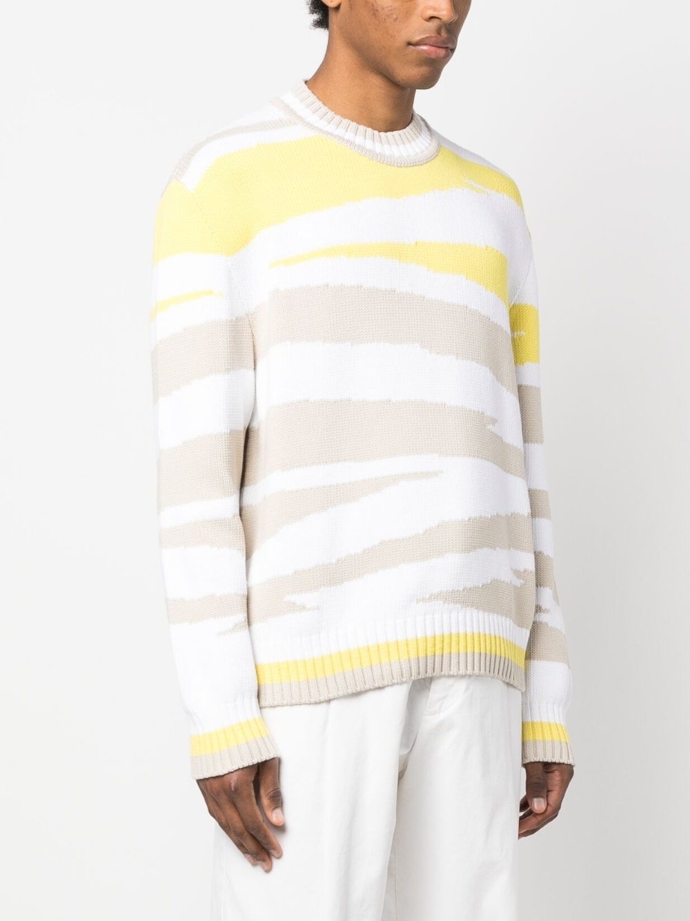 zebra-print crew-neck jumper - 3