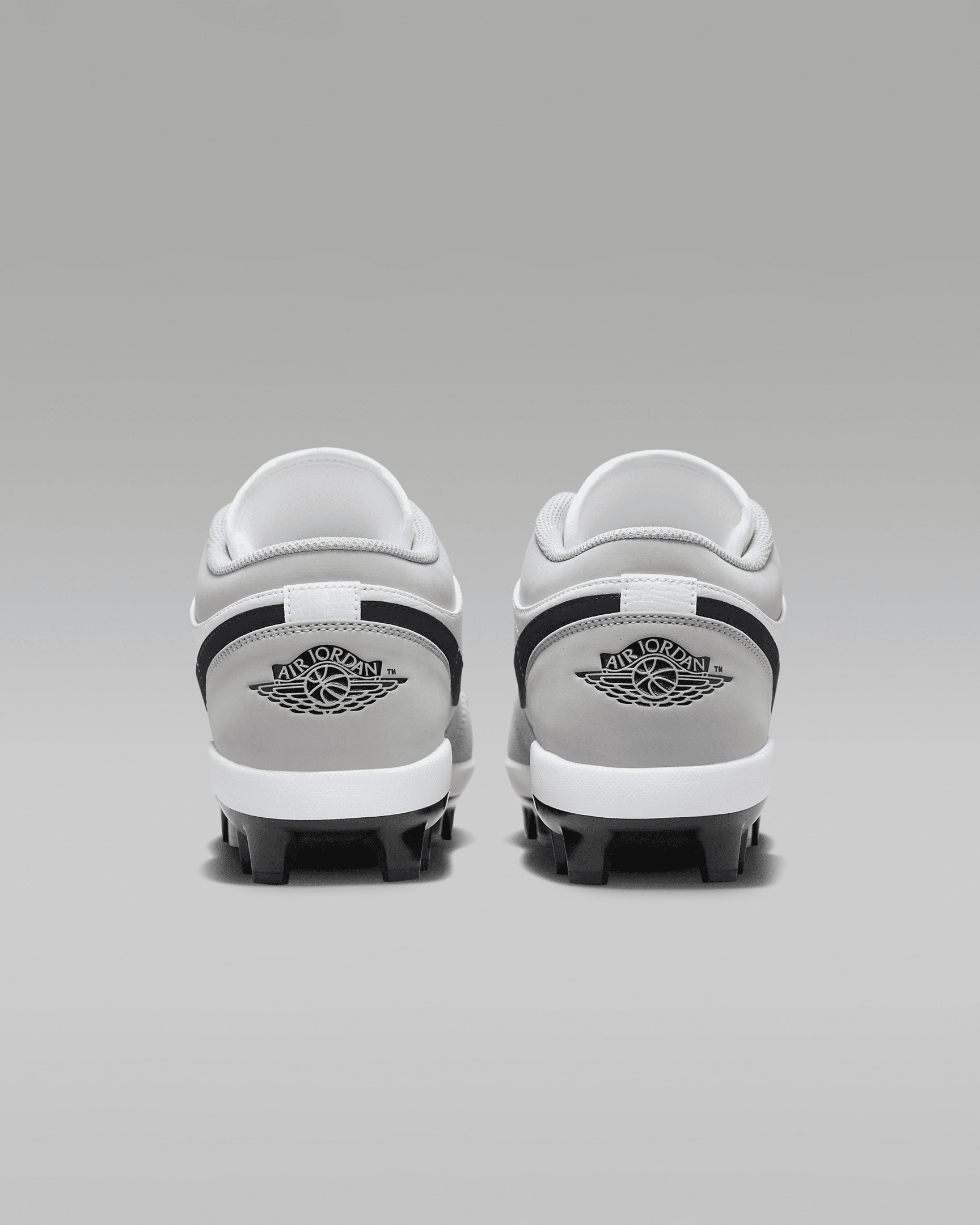 Jordan 1 Retro MCS Low Men's Baseball Cleats - 6