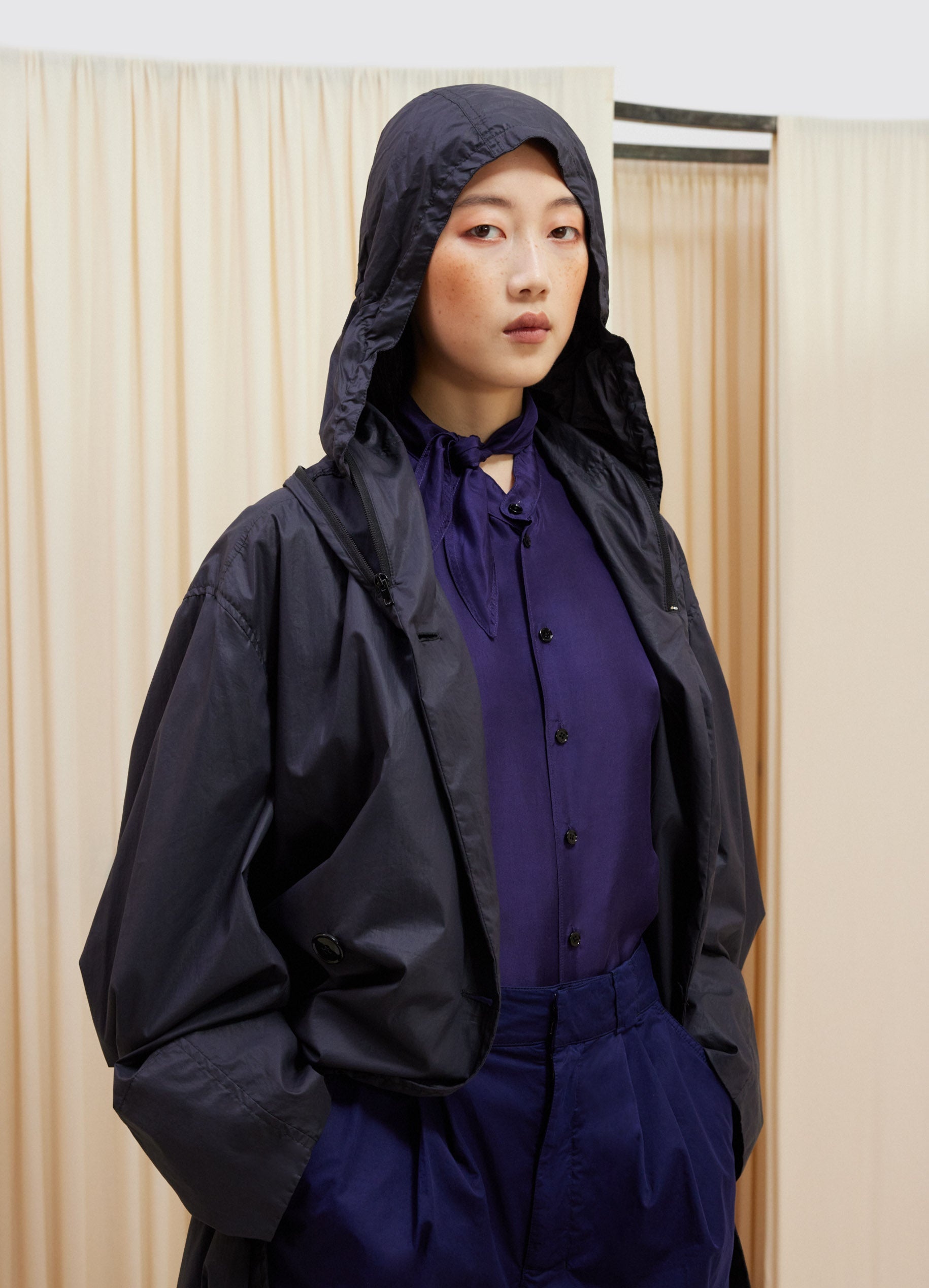 HOODED RAINCOAT - 6