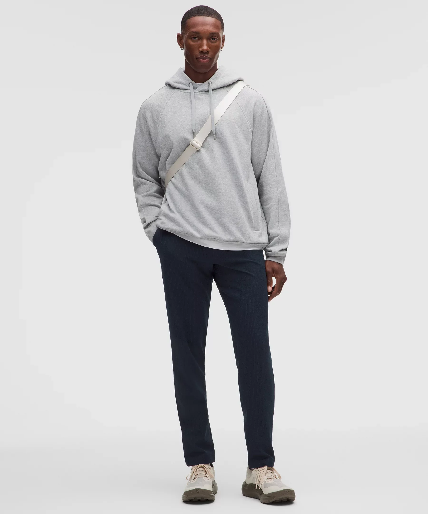 ABC Slim-Fit Trouser 32L *Textured WovenAir - 1