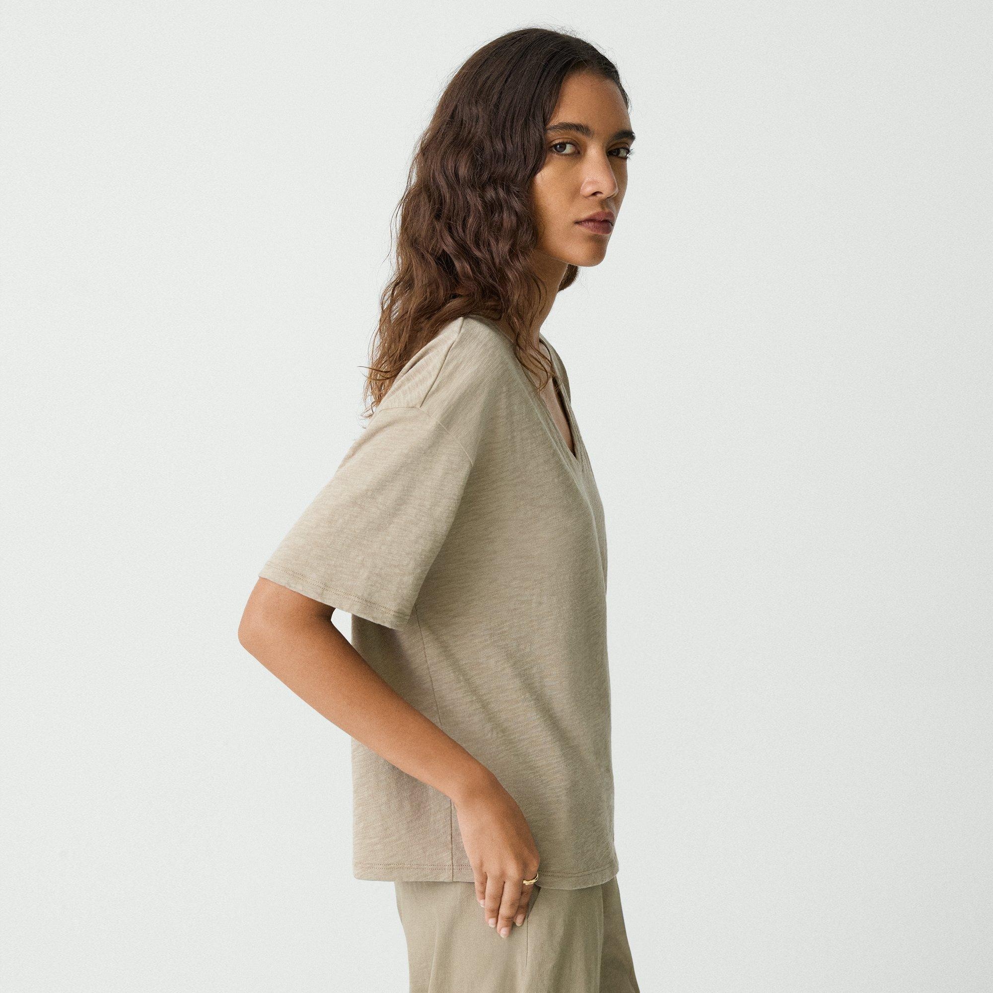 Relaxed V-Neck Tee in Cotton - 3