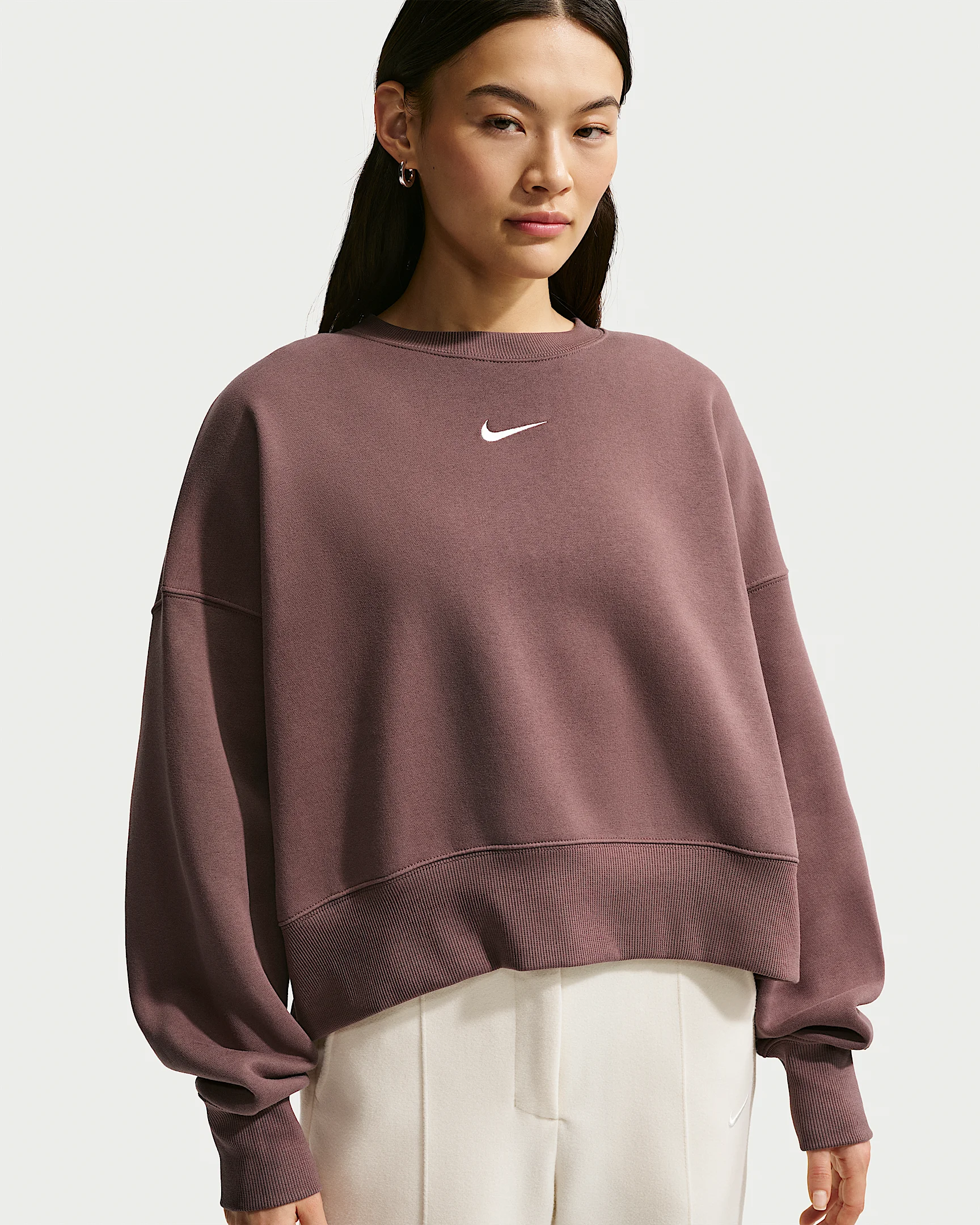 Nike Sportswear Phoenix Fleece Women's Over-Oversized Crew-Neck Sweatshirt - 1