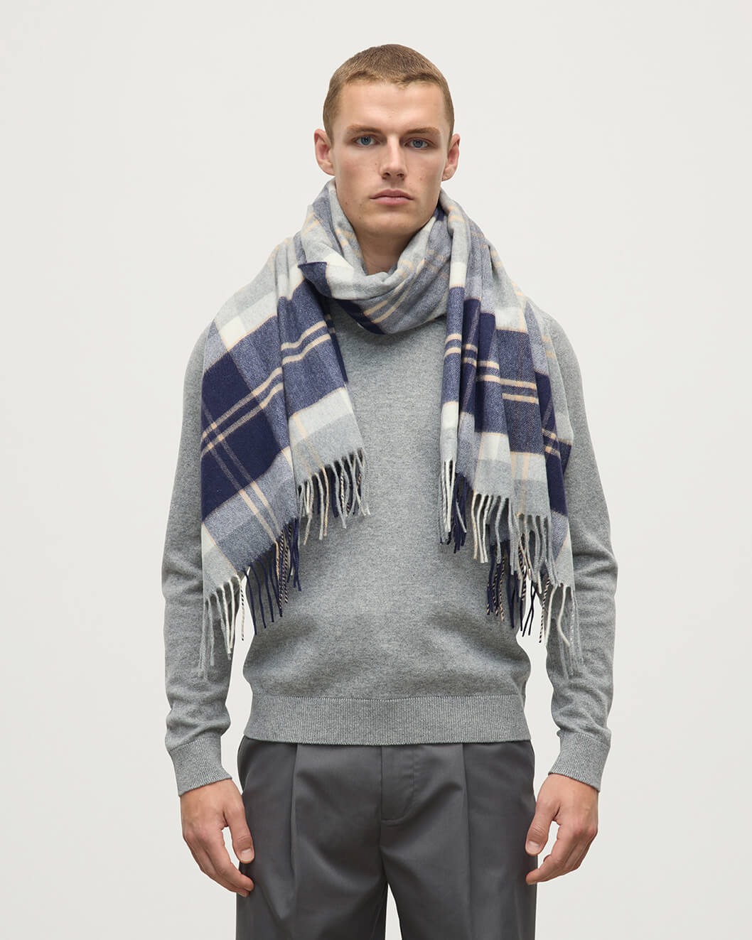 Silver Bannockbane Tartan Cashmere Stole - 2