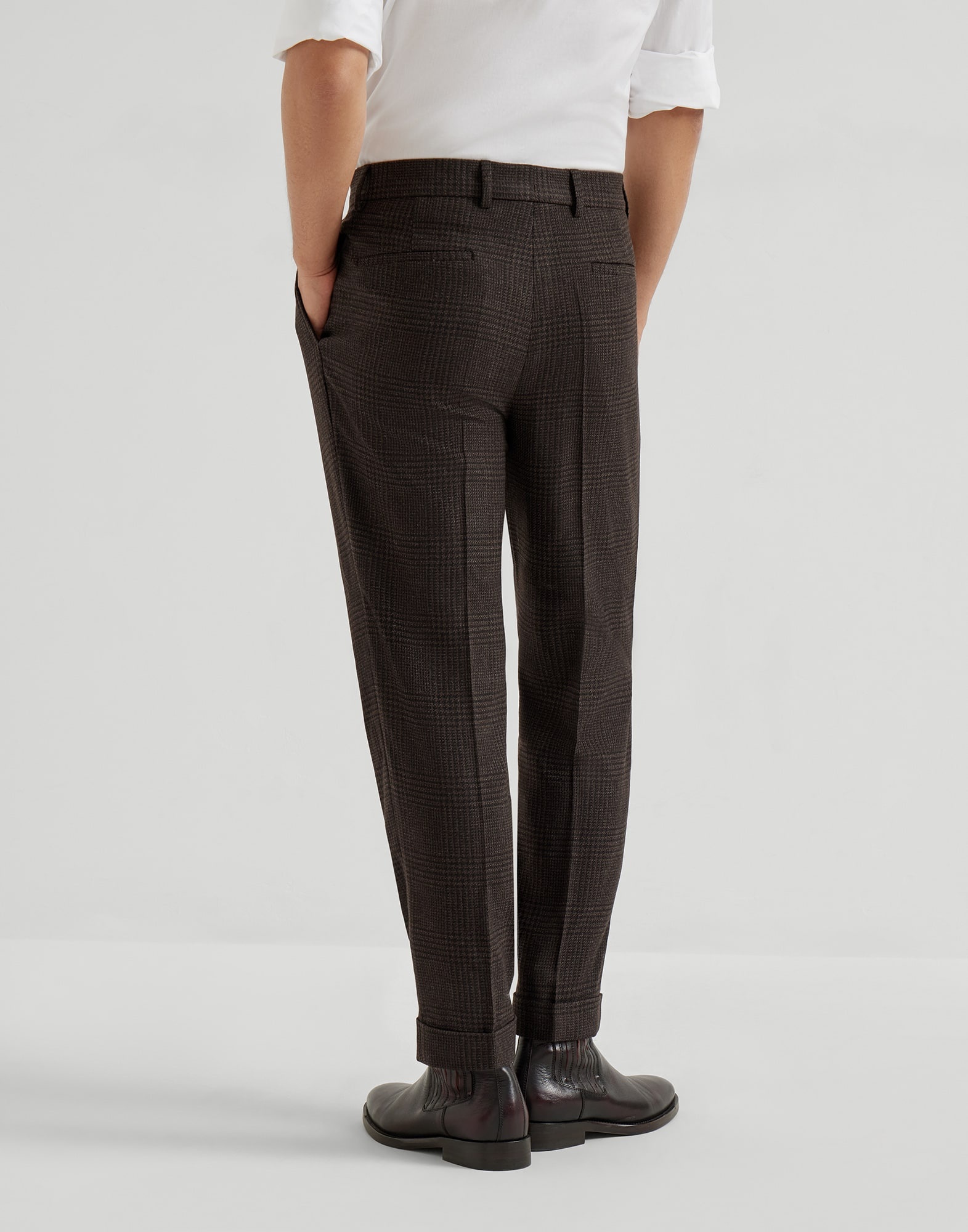 Wool, cashmere and silk tone-on-tone Prince of Wales leisure fit trousers with pleat - 2