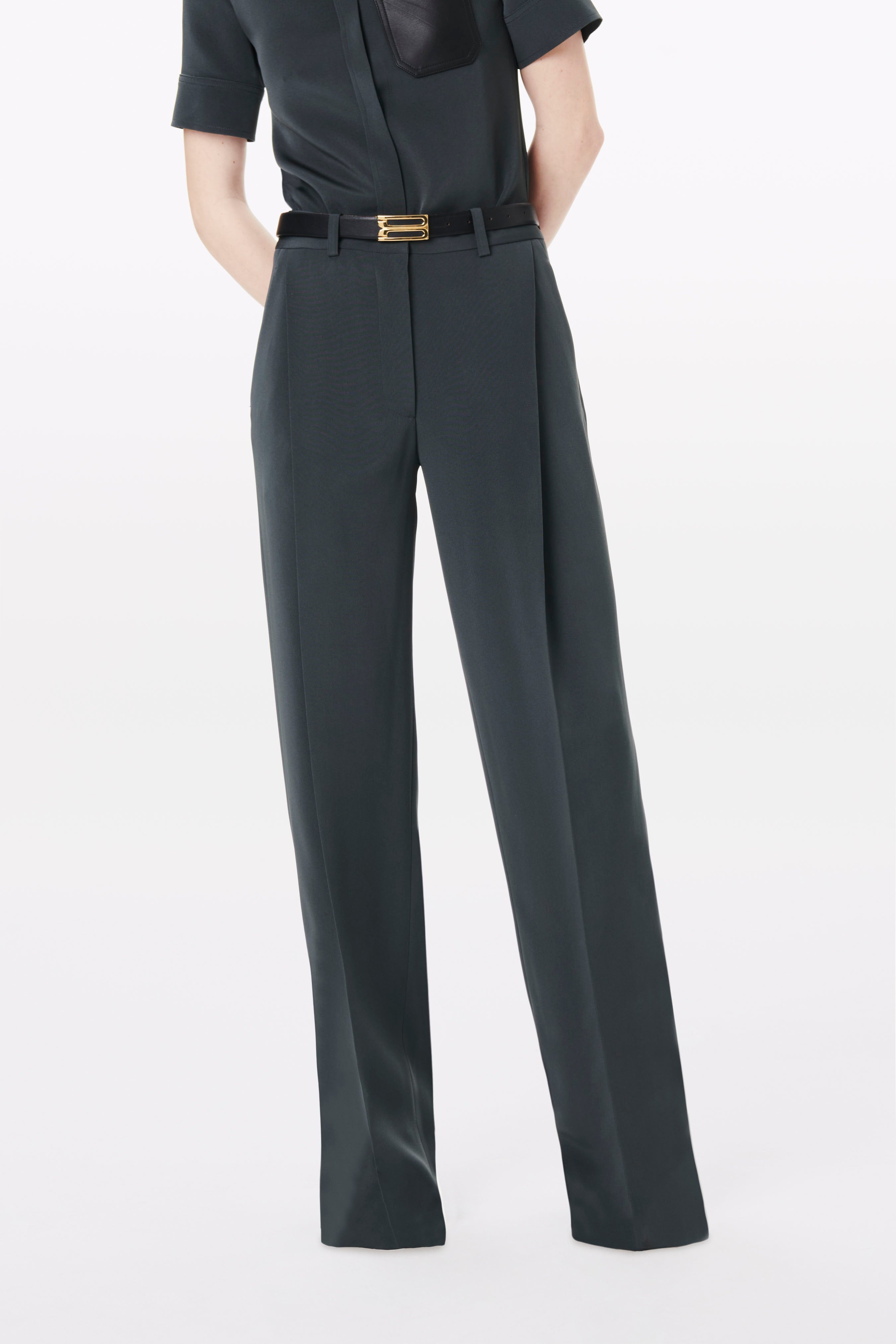 Single Pleat Trouser in Steel Grey - 3