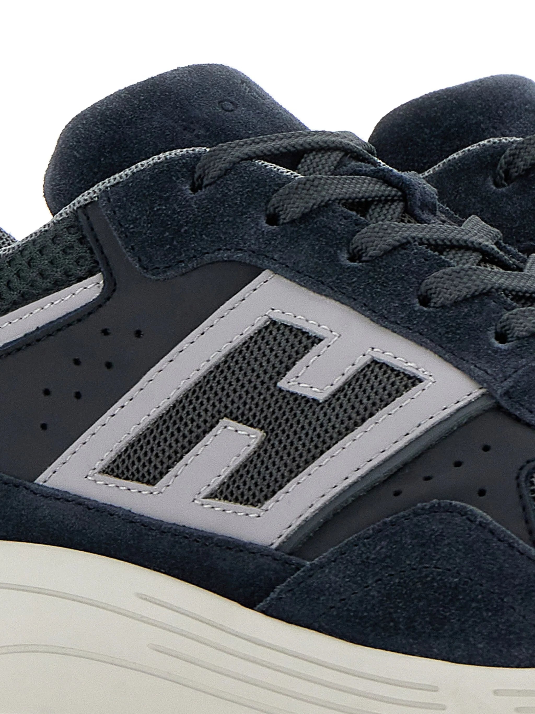 Hyperlight Low-top Sneakers - 6