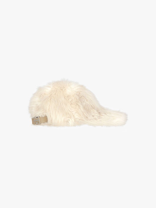 CAP IN FAUX FUR - 3