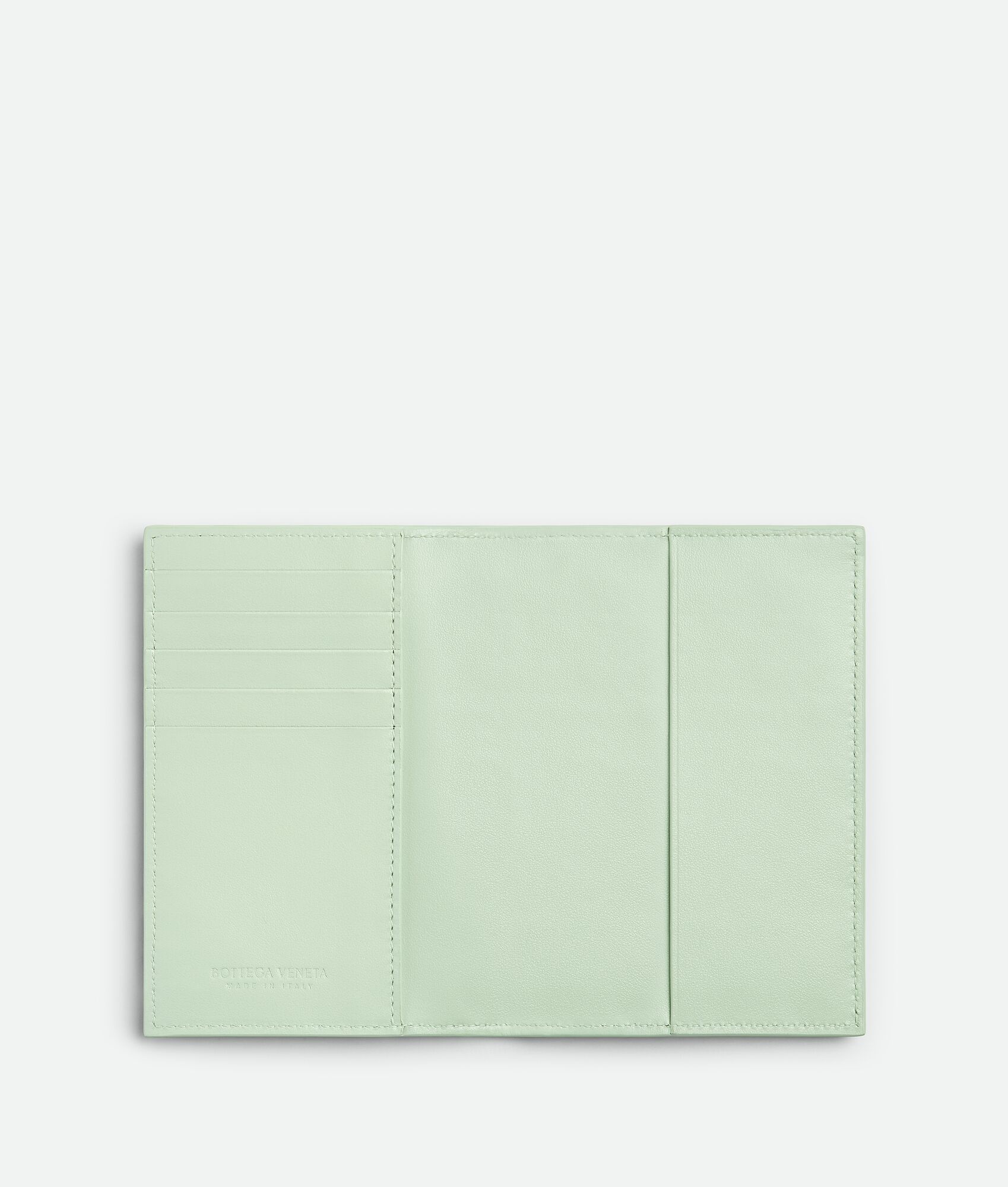 Intrecciato  Passport Case - 2