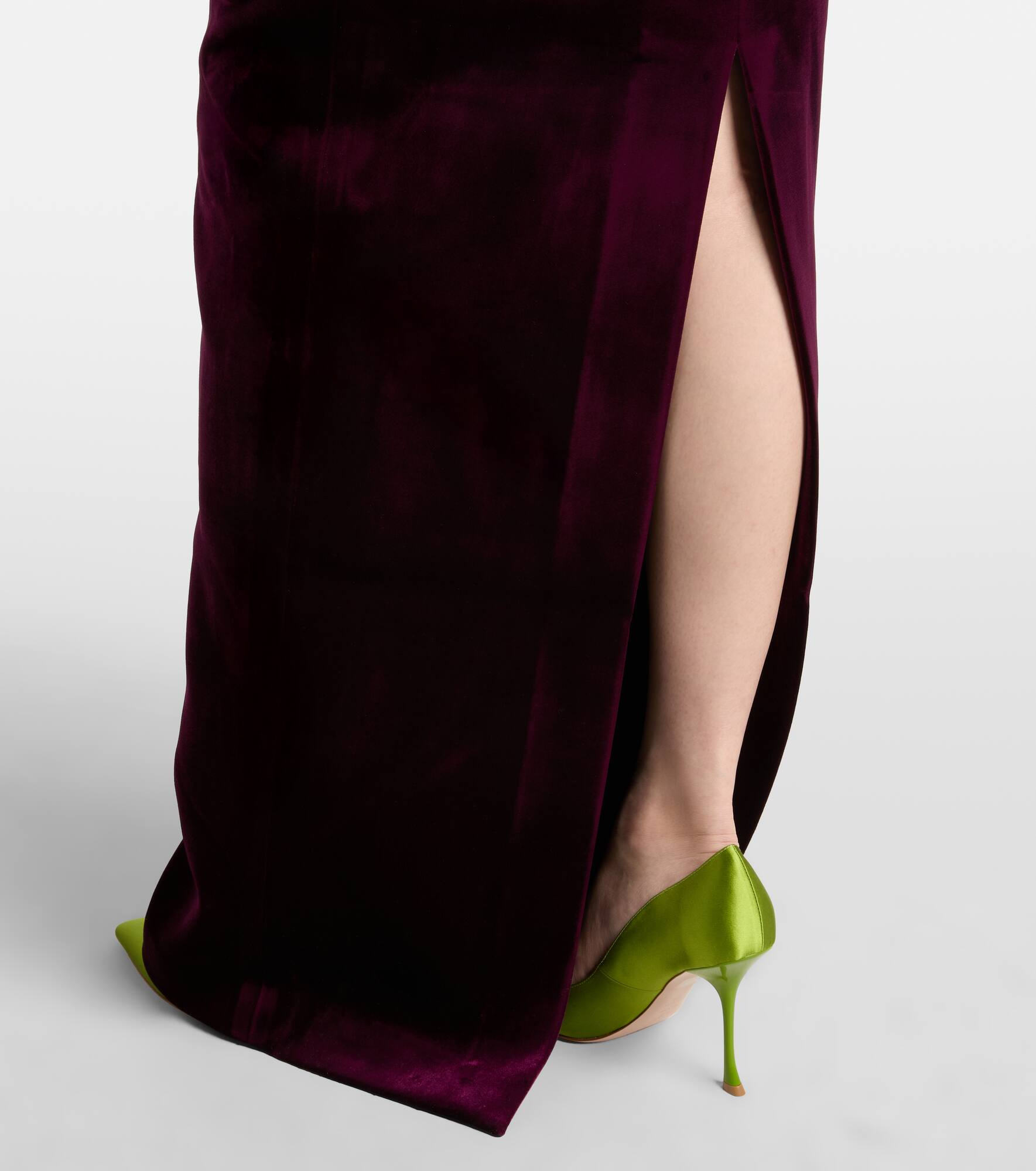 Charles off-shoulder velvet gown - 5