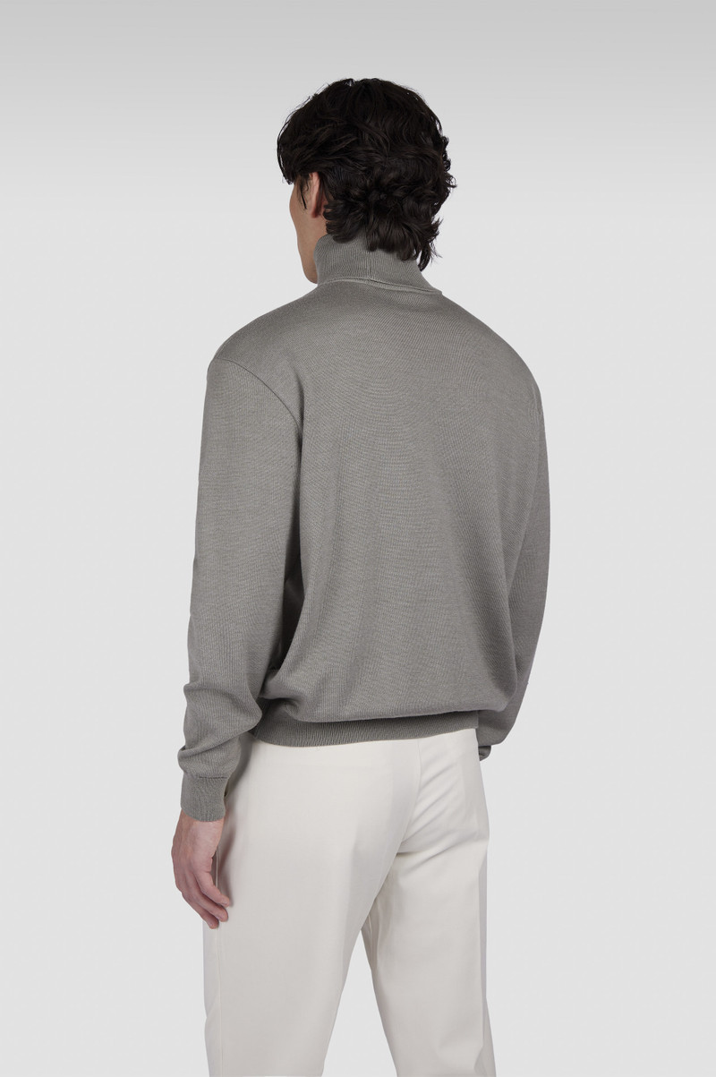 WOOL AND SILK TURTLENECK SWEATER 3
