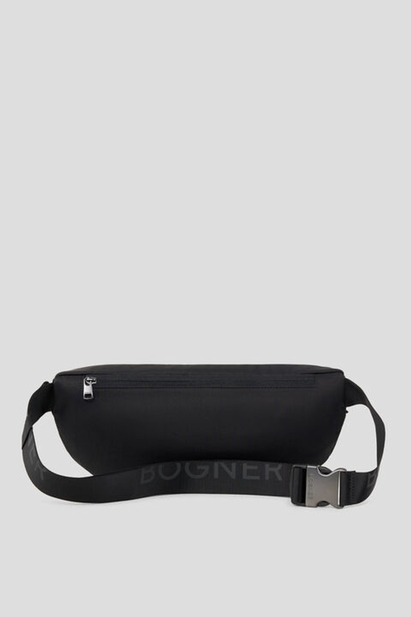 Nax Flo Belt bag in Black 3