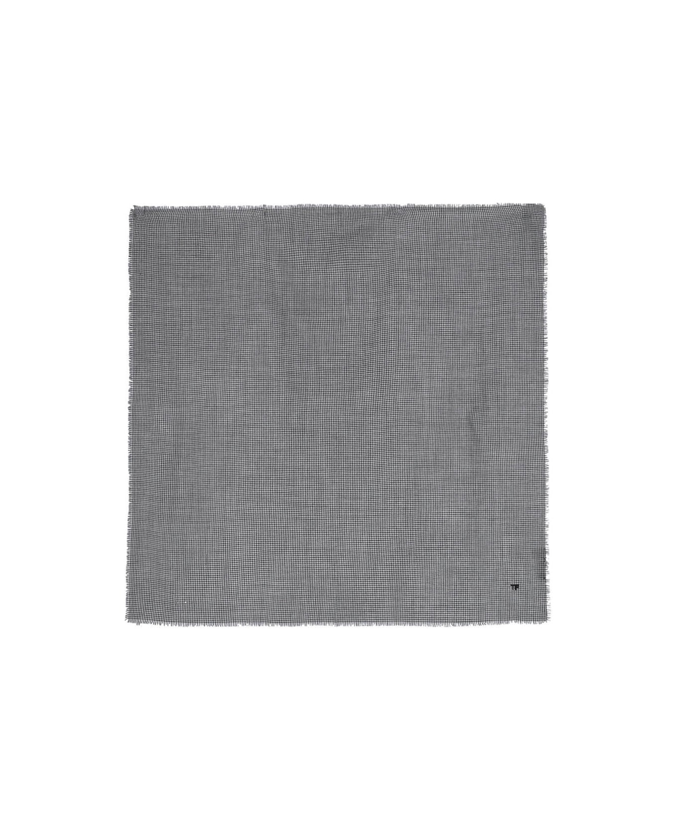 Houndstooth Wool Scarf - 2