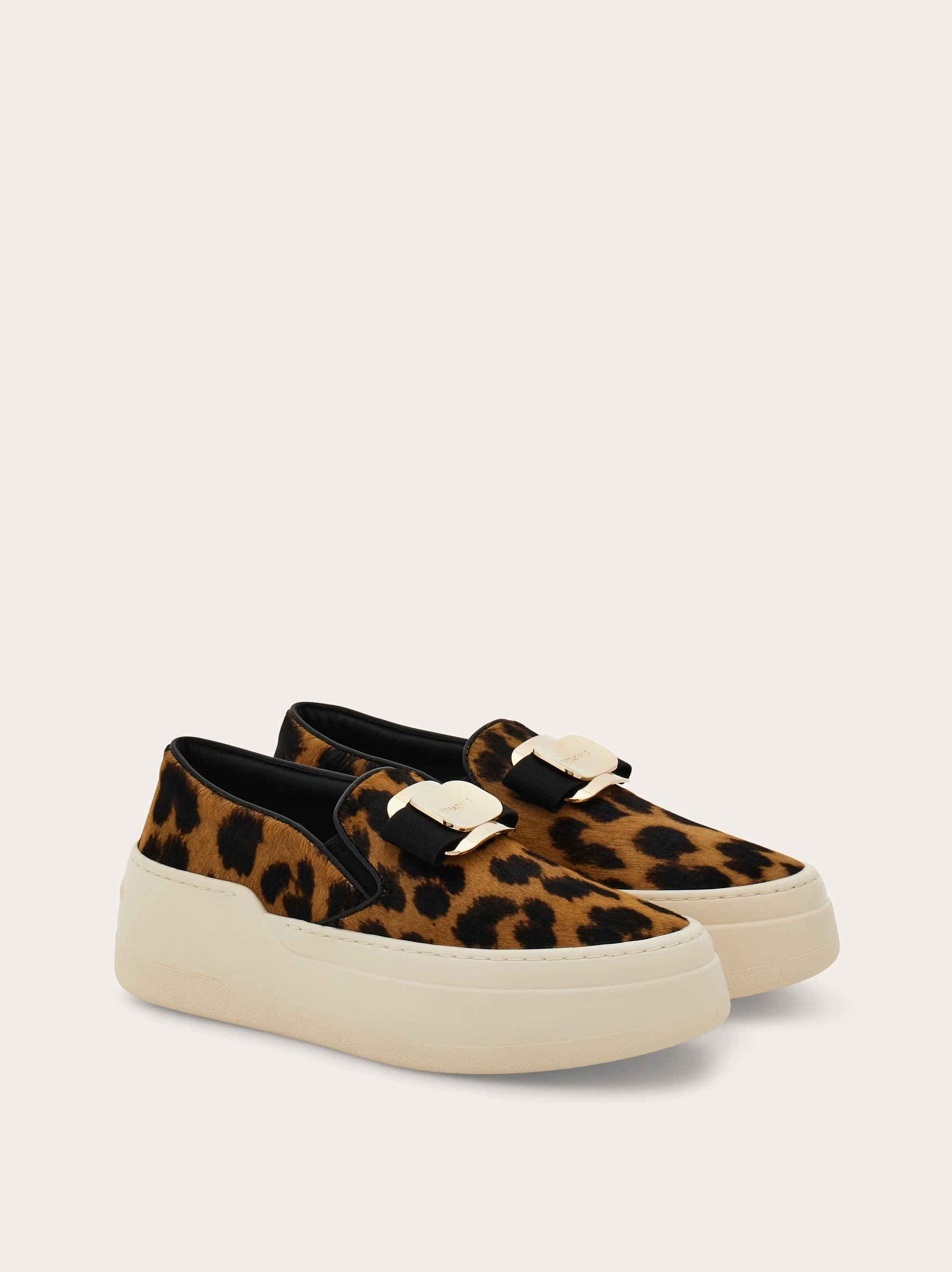 New Vara plate slip on - 2