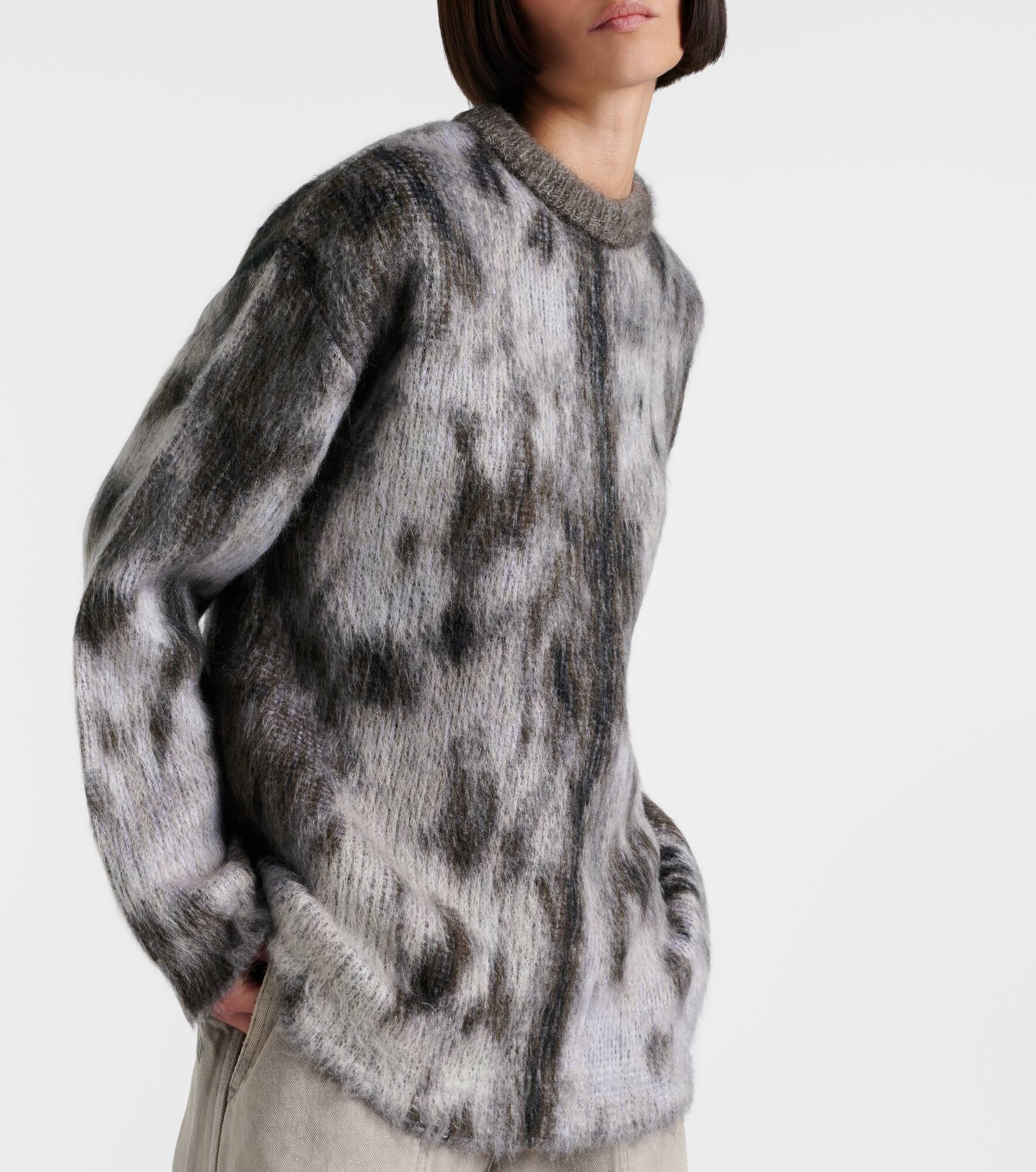 Leopard-print jacquard sweater - 6