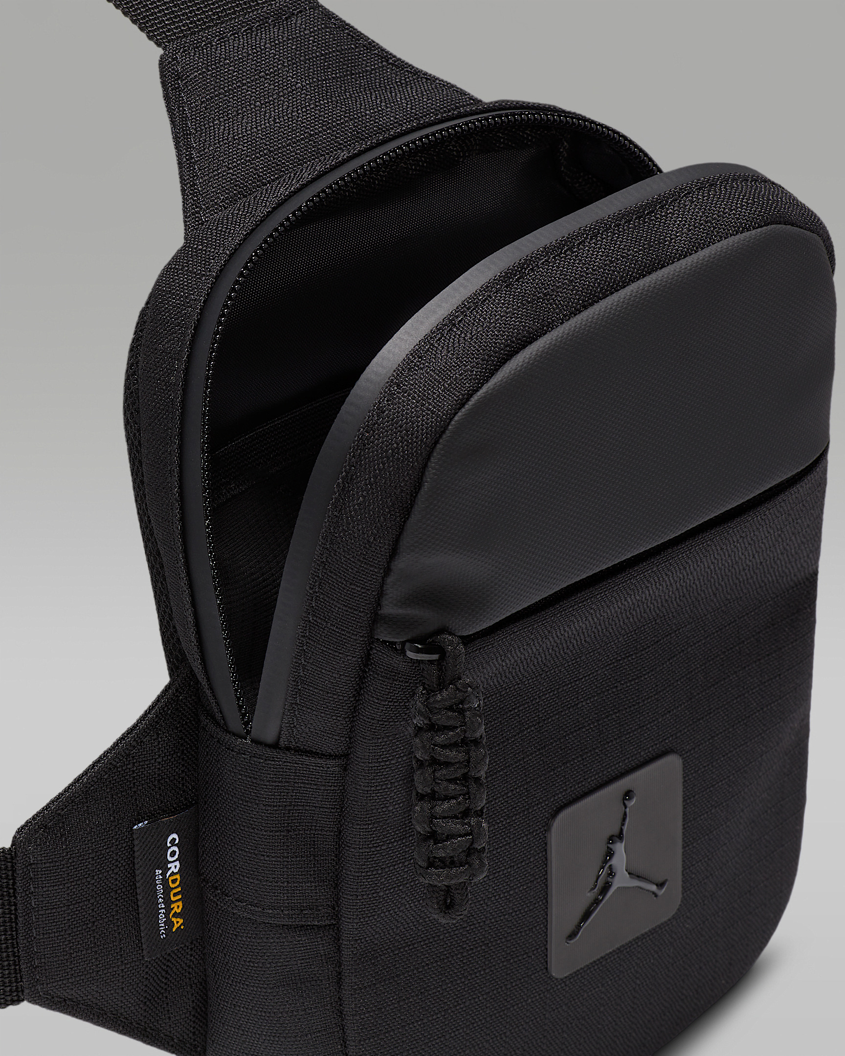 Jordan Hip Bag (1L) - 4