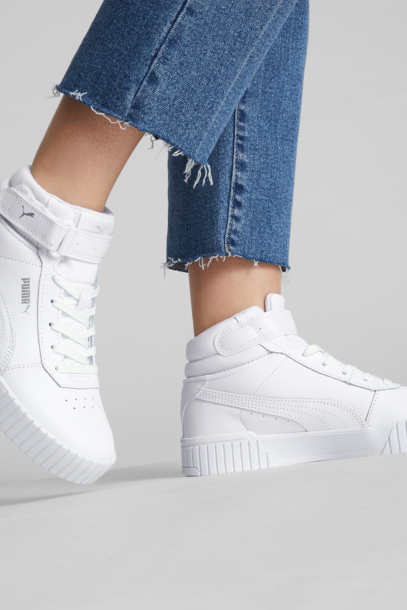 PUMA Carina 2.0 Mid Women's Sneakers | REVERSIBLE
