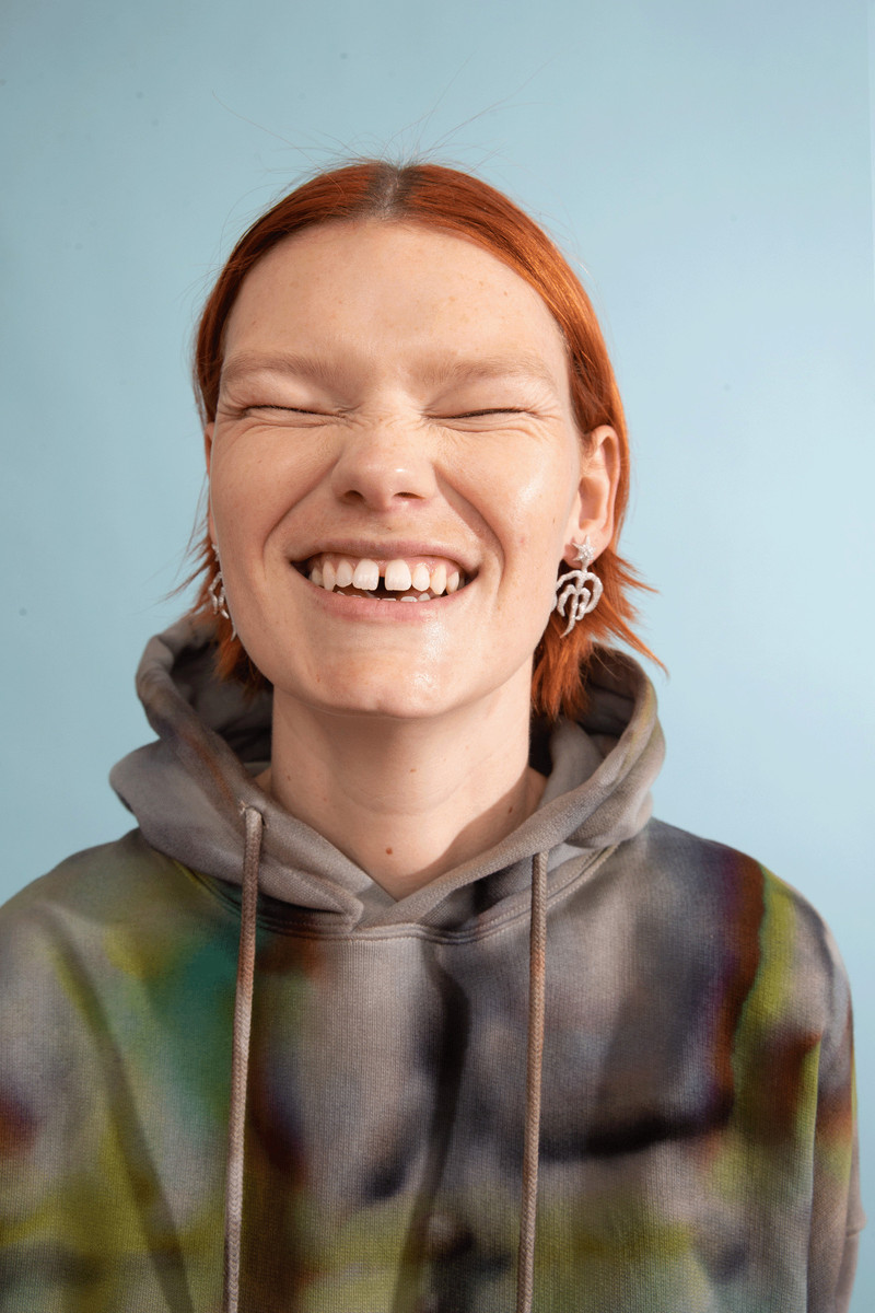 Collina Strada CRYSTAL STARBURST MIX EARRING outlook