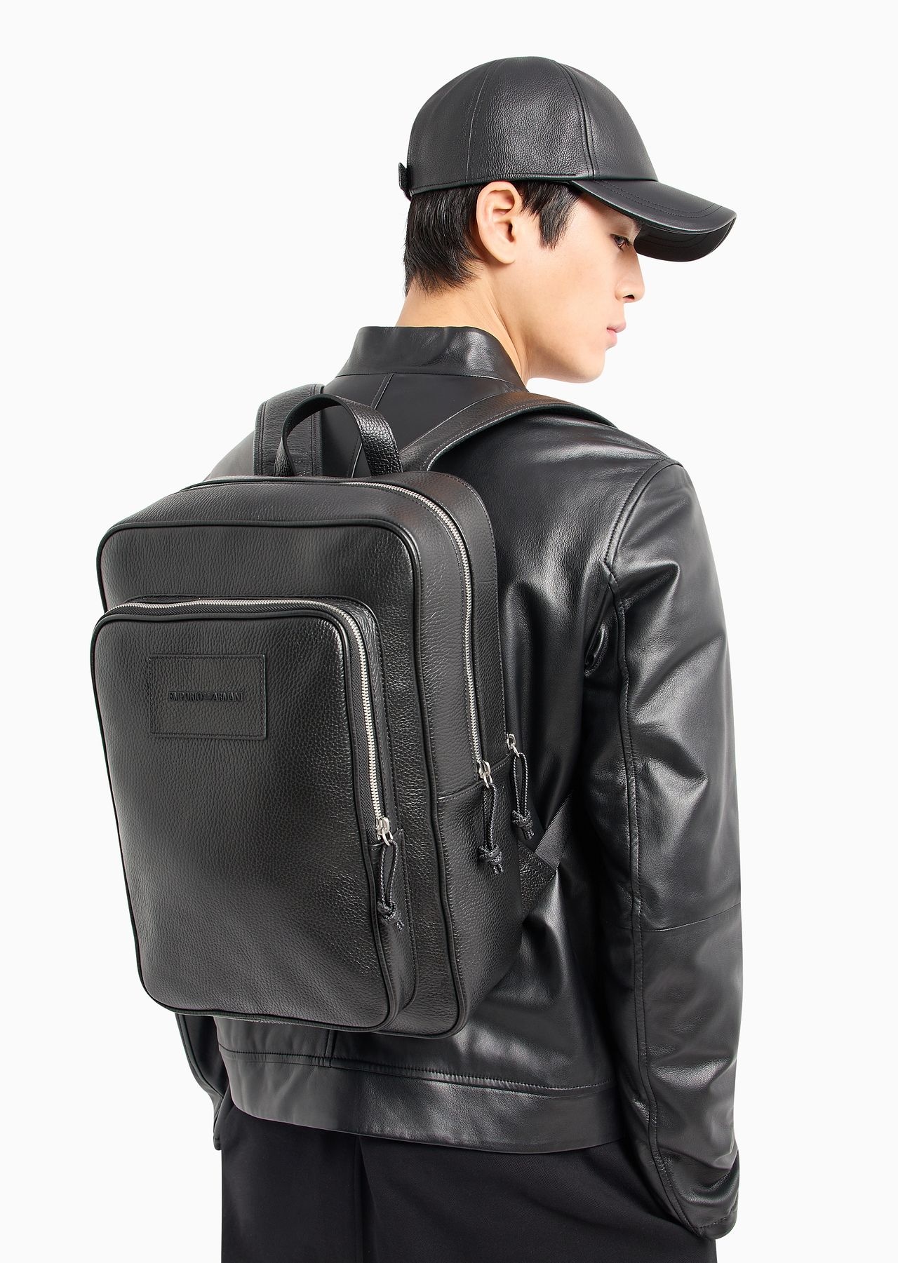 Tumbled-leather backpack with laptop compartment - 6