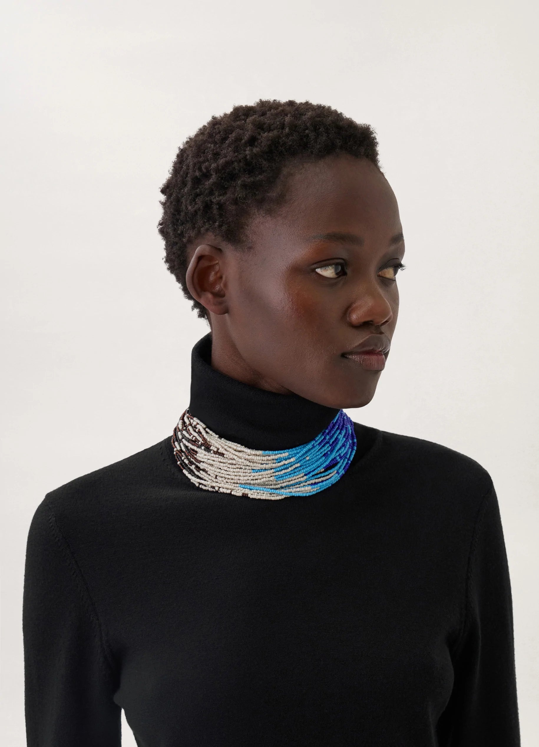 PEARLS TORSADE NECKLACE
ROCAILLE BEADS - 3