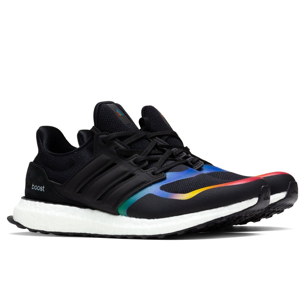 ADIDAS ORIGINALS WOMEN'S ULTRABOOST DNA - CORE BLACK/RED - 2