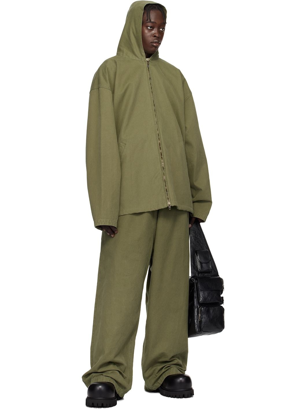 BALENCIAGA バレンシアガ スウェット カーキ S 2008825F0021 1.jpg