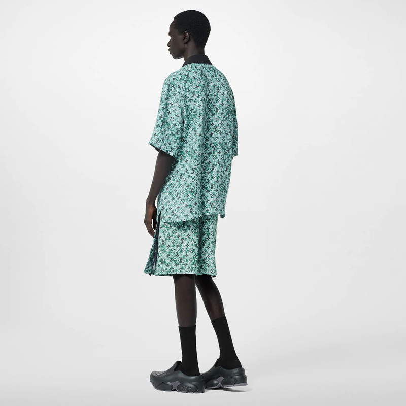 Monogram Crepe Short-Sleeved Shirt 3