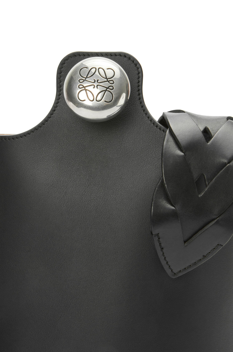 Large Pebble Bucket bag in mellow calfskin 9