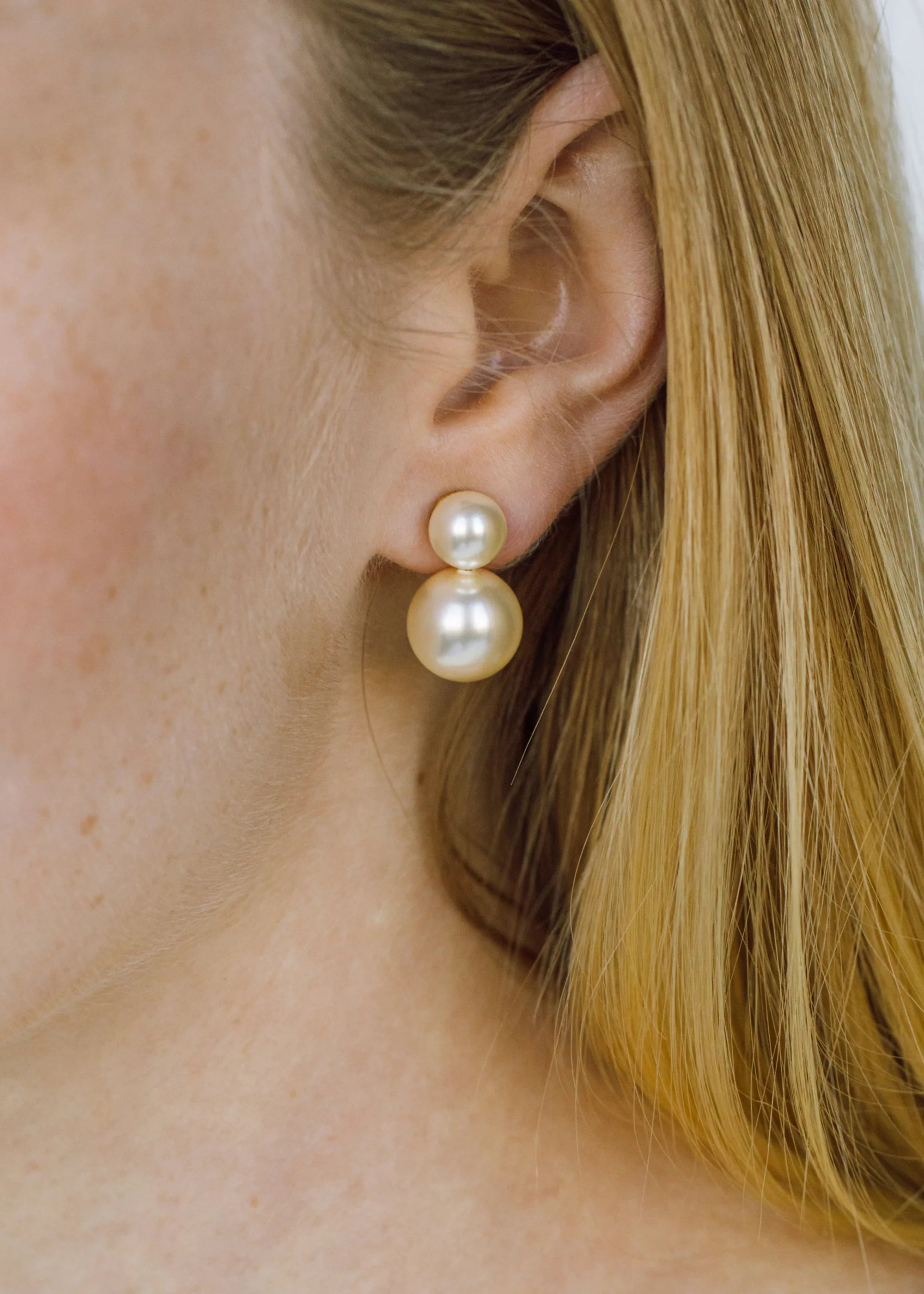 Iris Pearl Earrings - 2