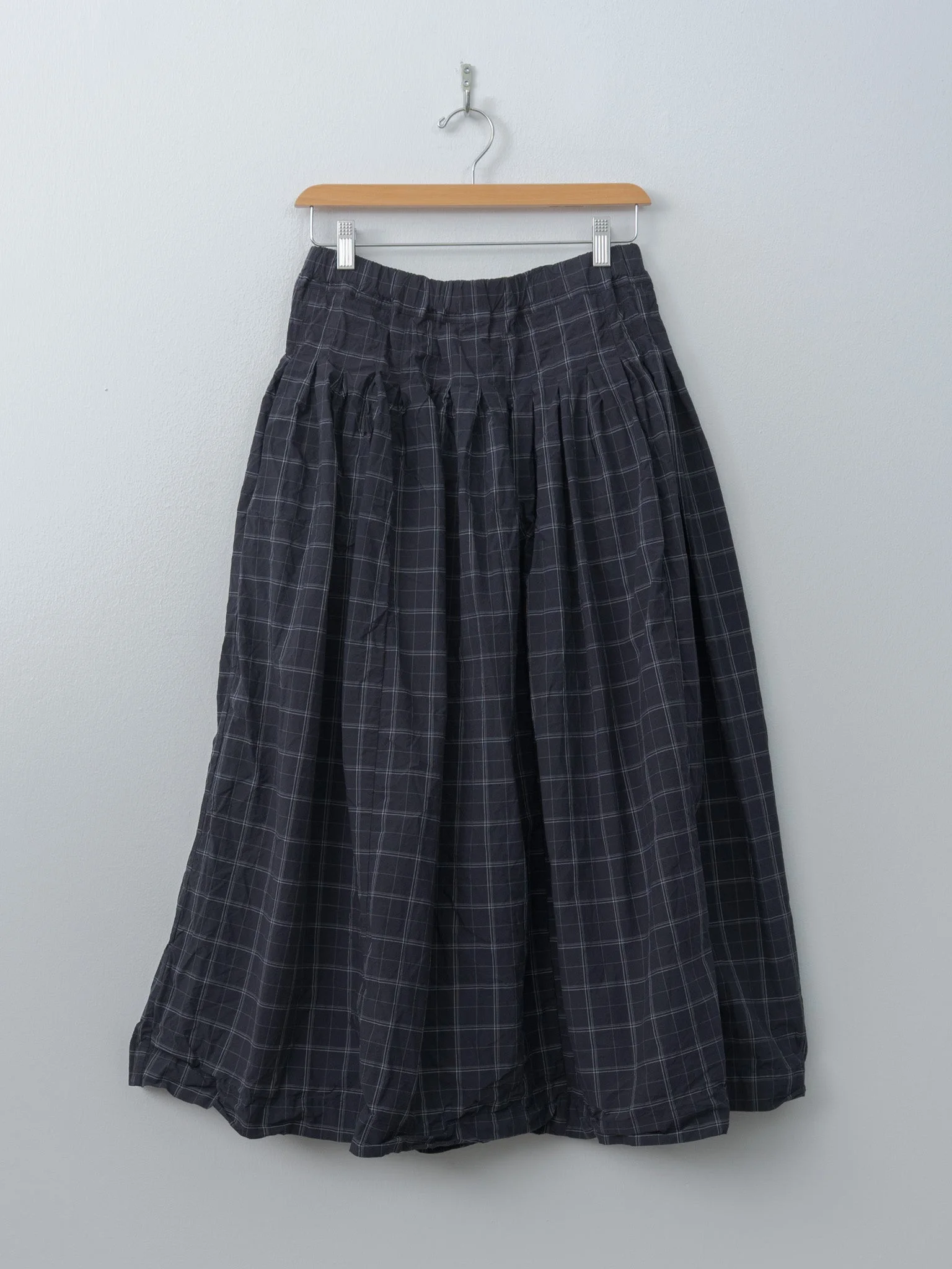Farmer Skirt - Window Check - 1