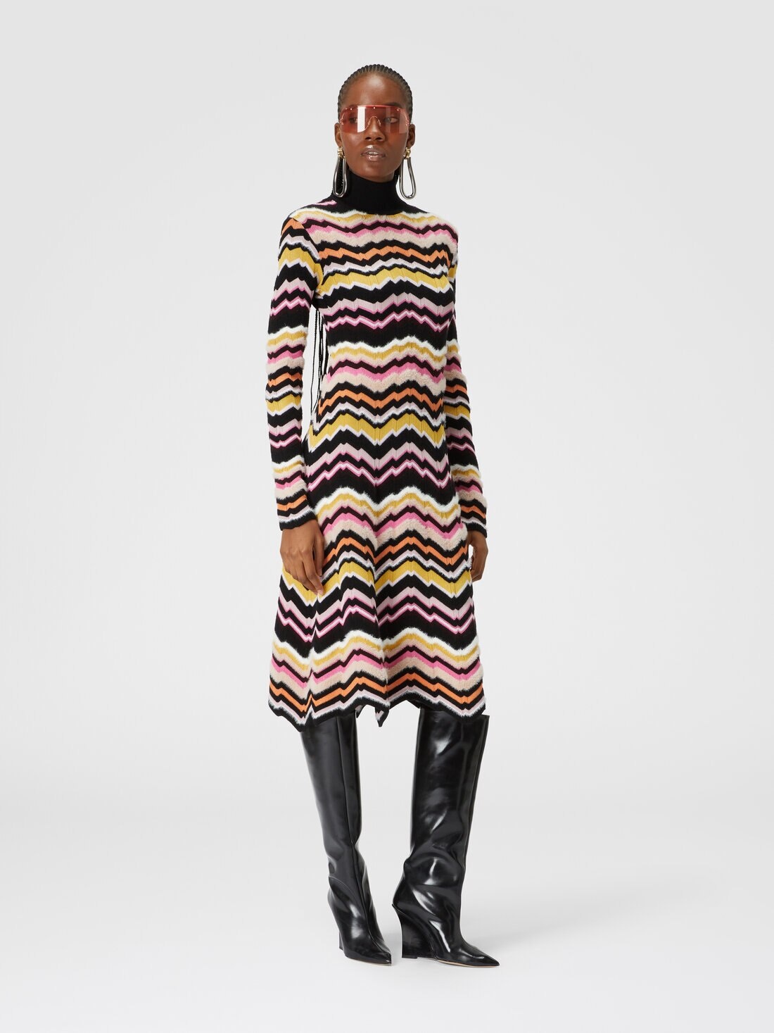 High-necked midi dress with Greek zigzag motif - 2
