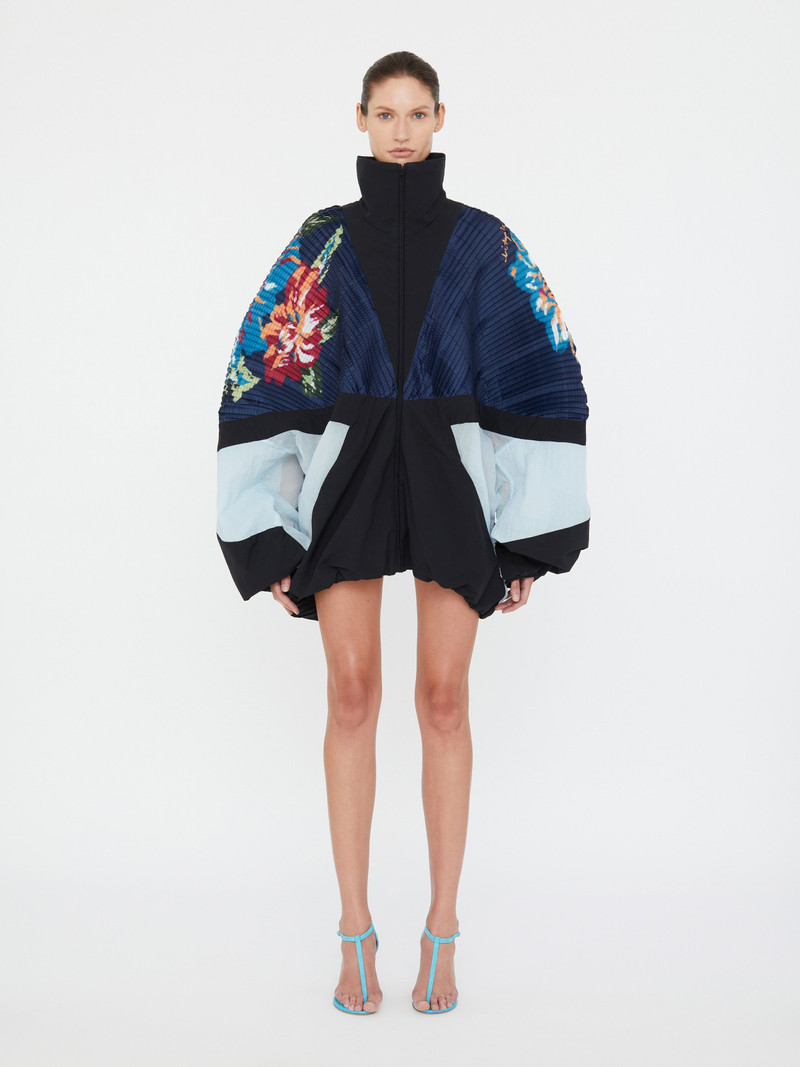 Hibiscus 2 Way Pleated Spray Jacket 1