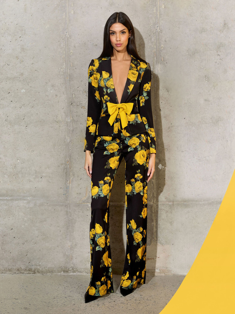 MYA KISSING BLAZER 7