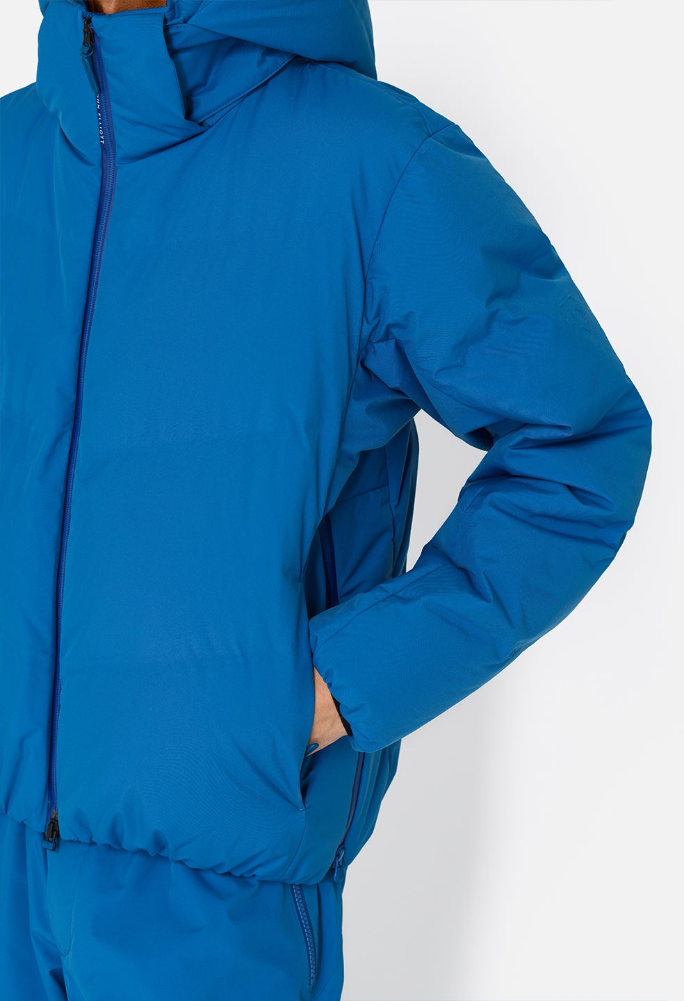JOHN ELLIOTT X DESCENTE ALLTERRAIN MIZUSAWA DOWN JACKET - 9