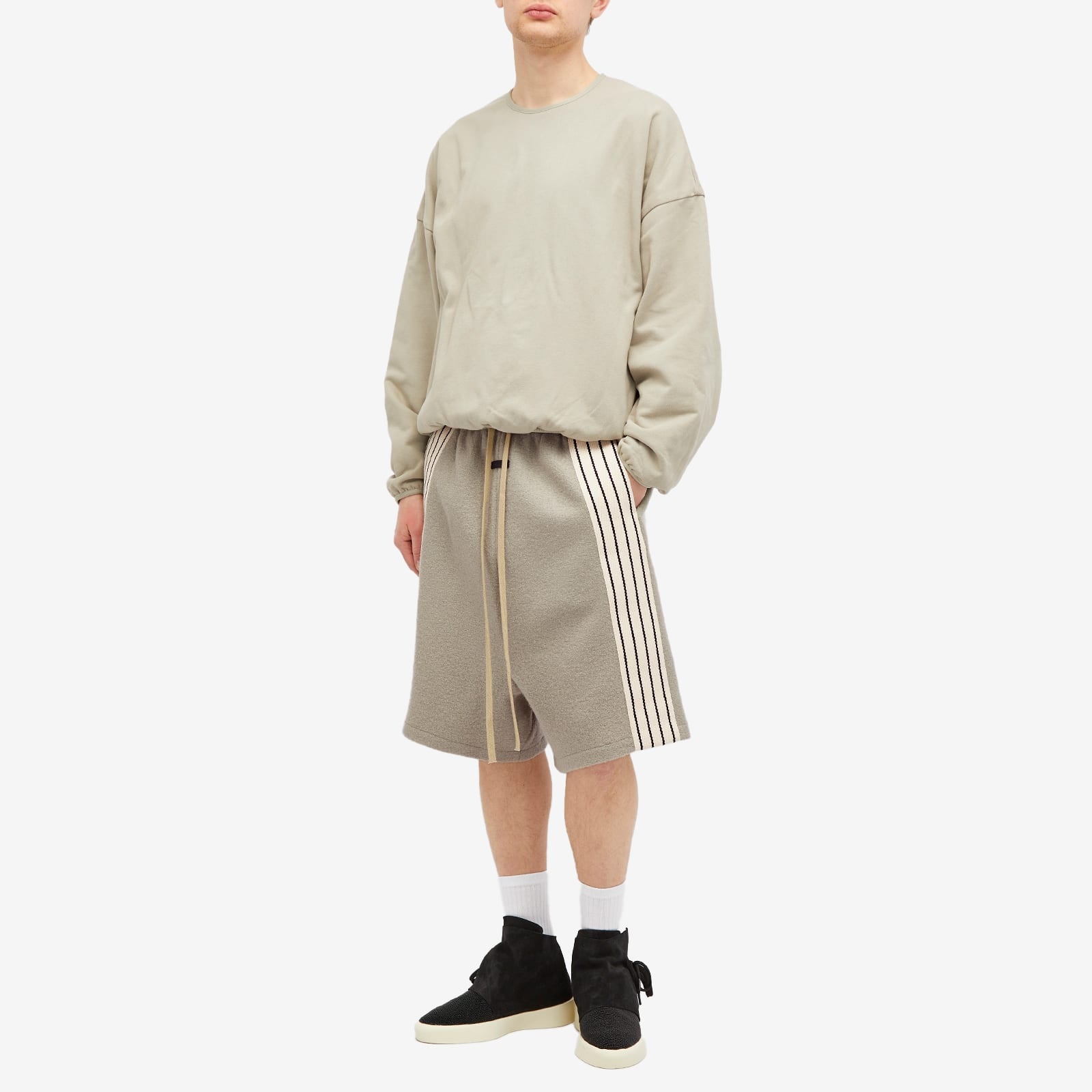 Fear of God 8th Side Stripe Relaxed Shorts - 4