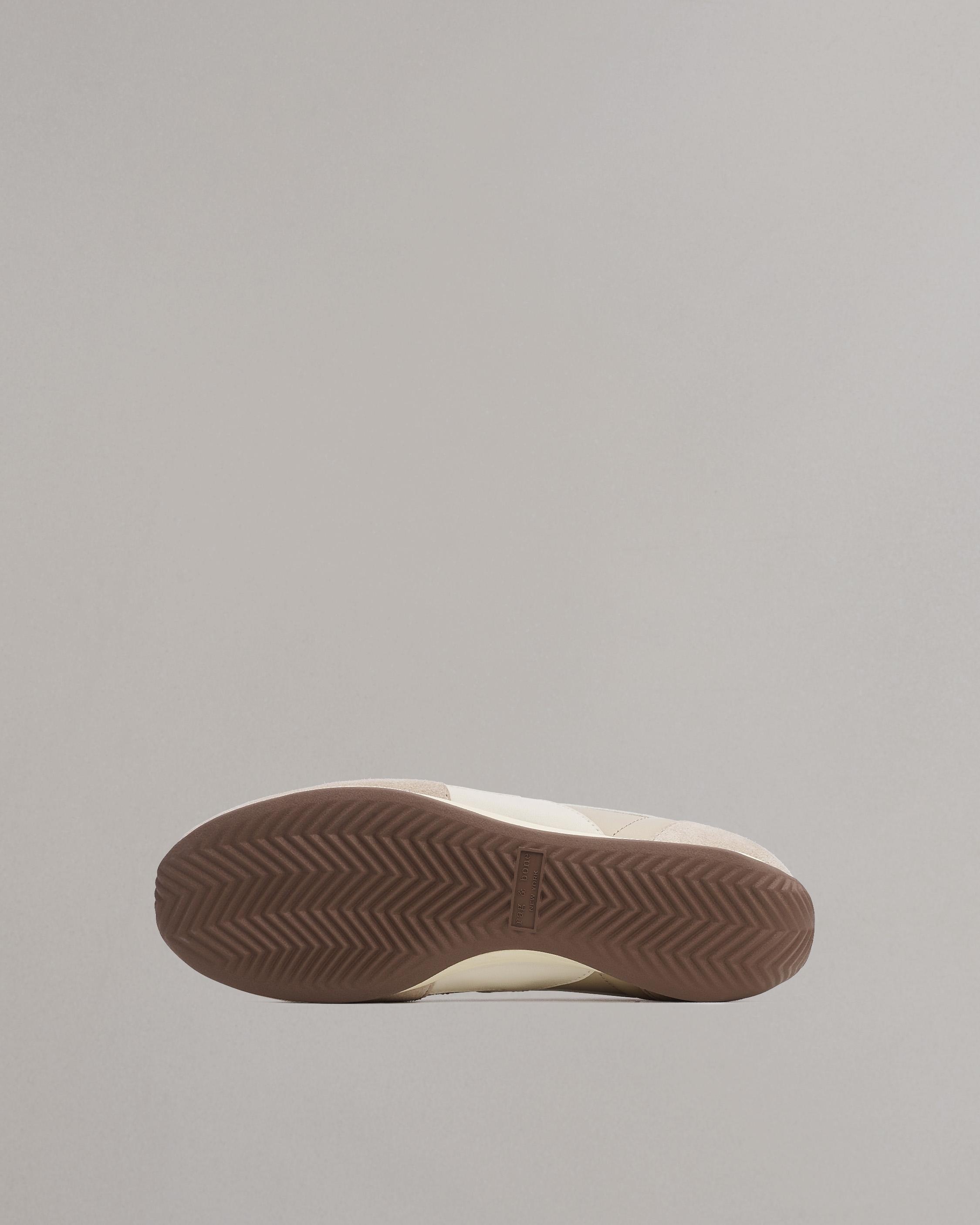 Slim Retro Runner Sneaker - 5