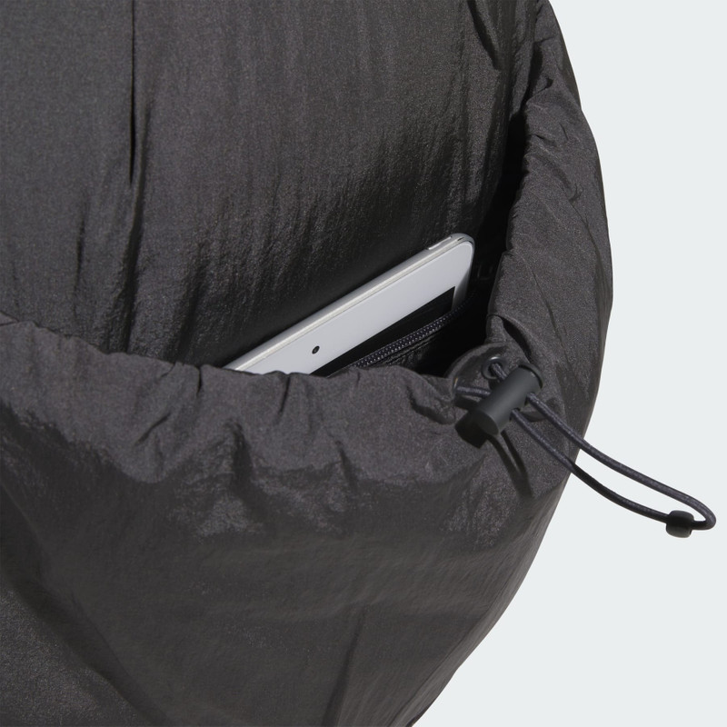 MUST HAVES BACKPACK 3