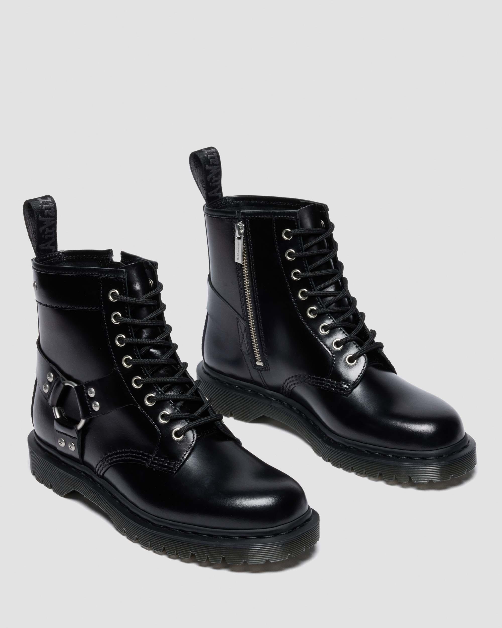 1460 HARNESS LEATHER LACE UP BOOTS - 8