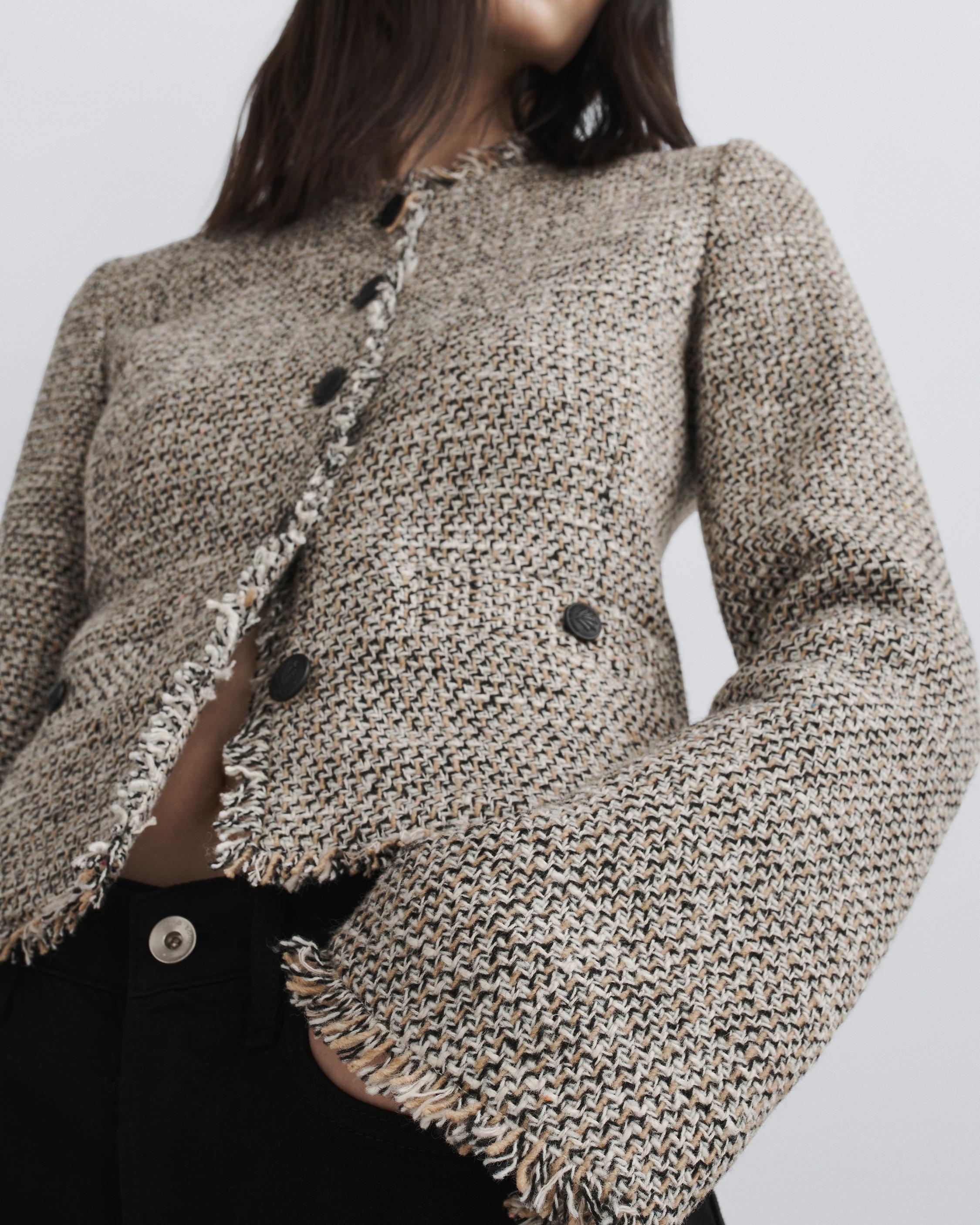 Carmen Tweed Jacket
Tailored Fit Jacket - 6