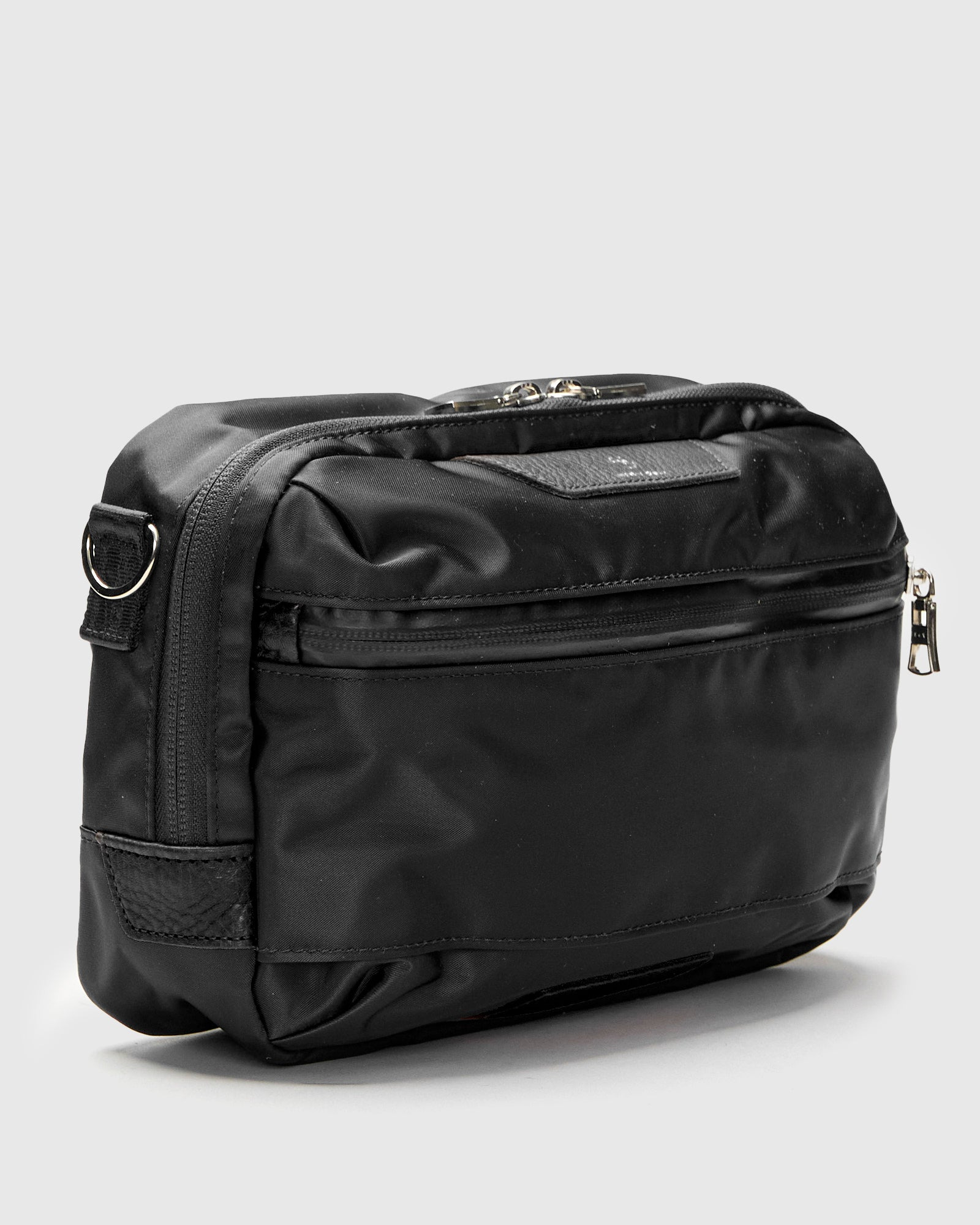 Progress Shoulder Bag in Black - 4